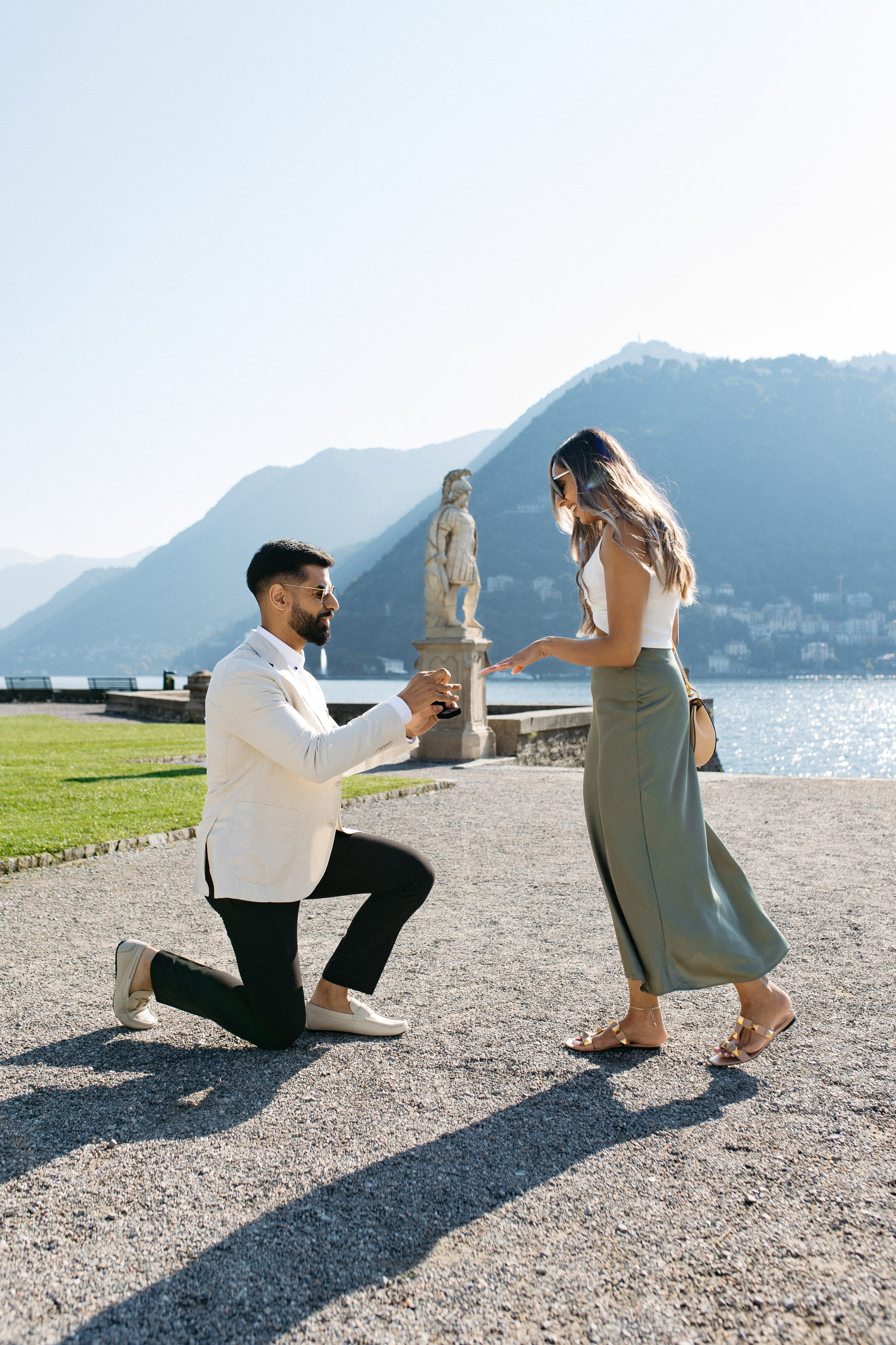 She said yes 💍. Wedding photographer in Italy