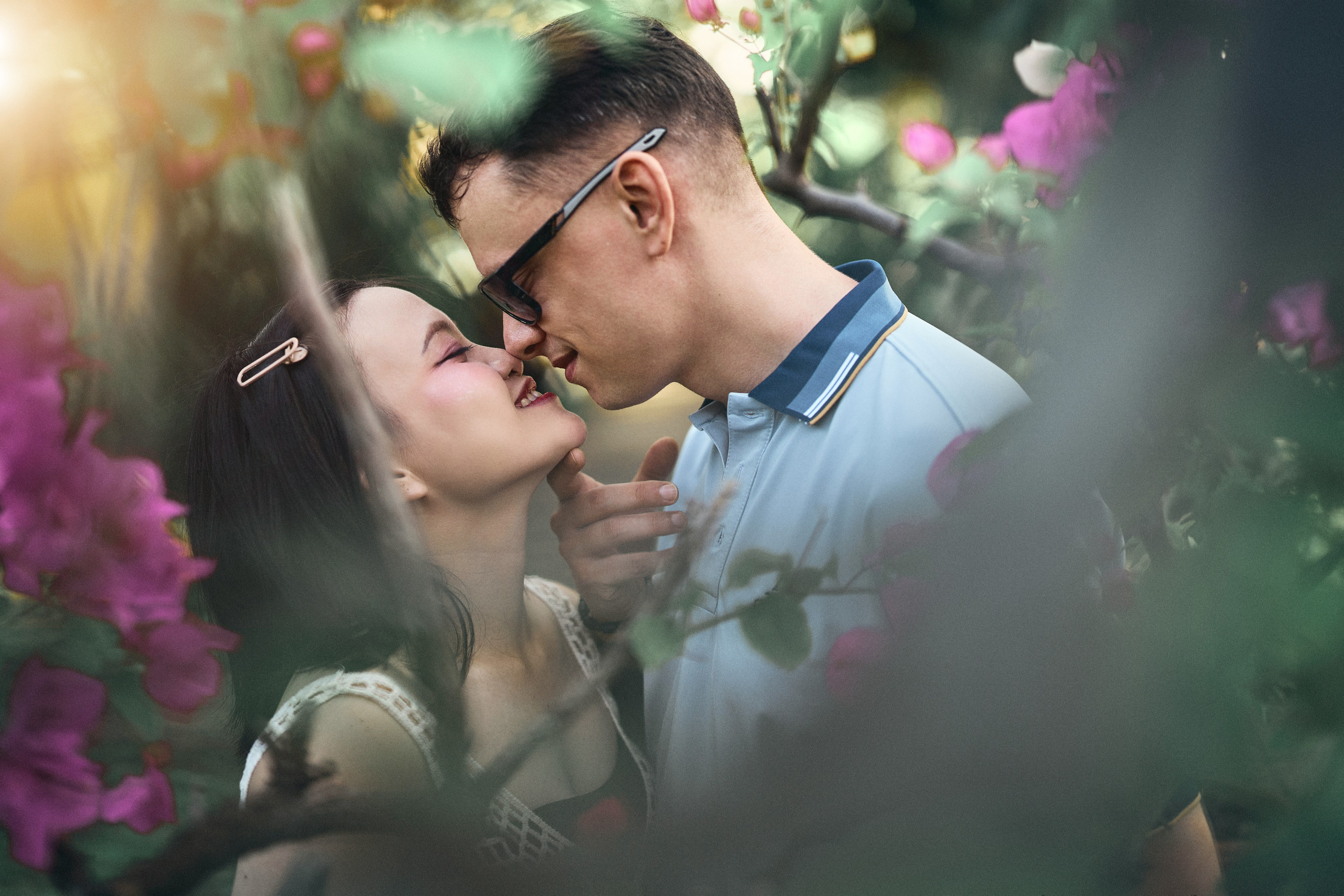 Lifestyle Photographer in Hoi An & Da Nang Love stories, family & wedding photography