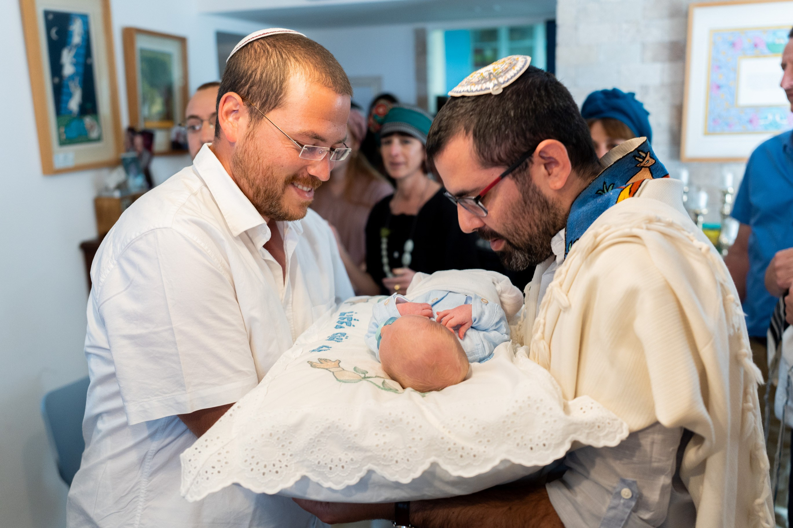 משפחת ברנד. יוסף מזרחי צילום חתונה, ברית וזוגיות. צלם מקצועי שאוהב להוציא אתכם הכי יפים ברגעים הכי מרגשים