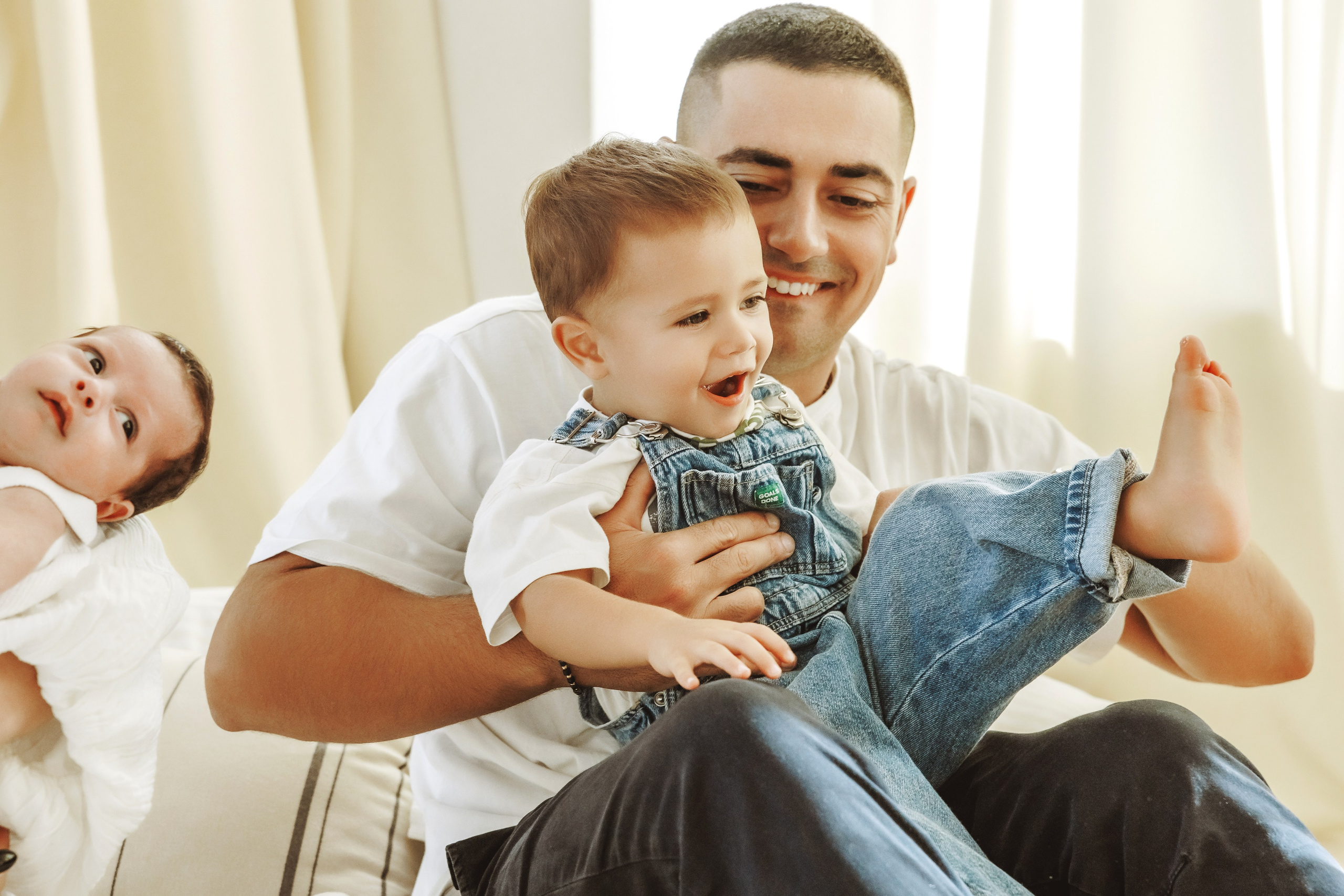 Бебешка фотосесия. Фотограф Ирина Йотова