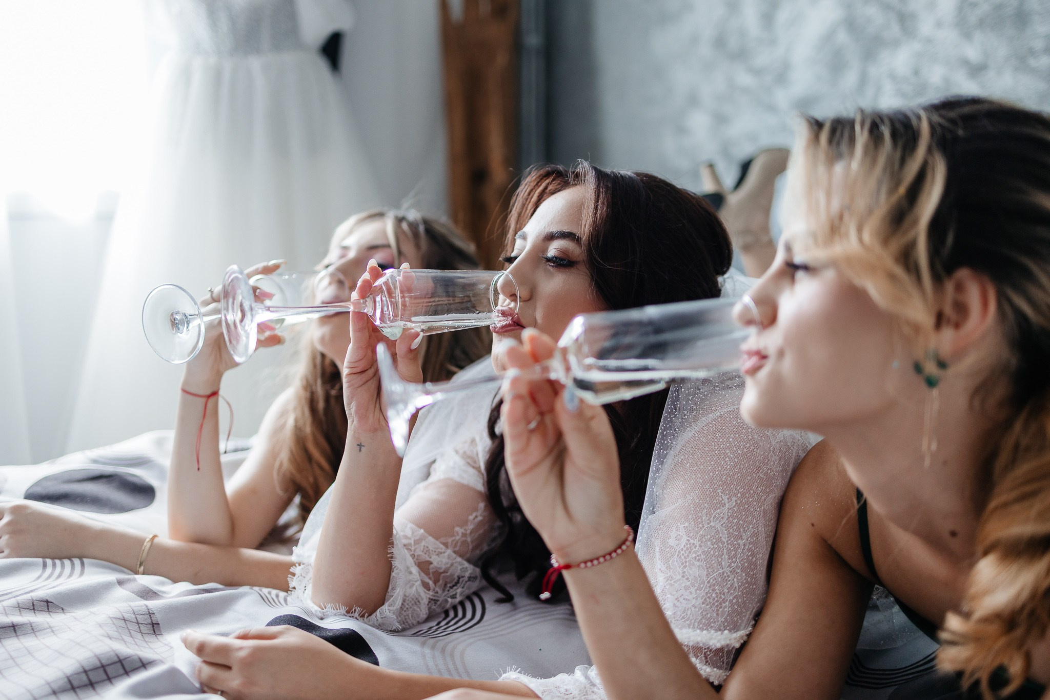 La înălțime. FotoACTIV.ro - Imaginea ta contează