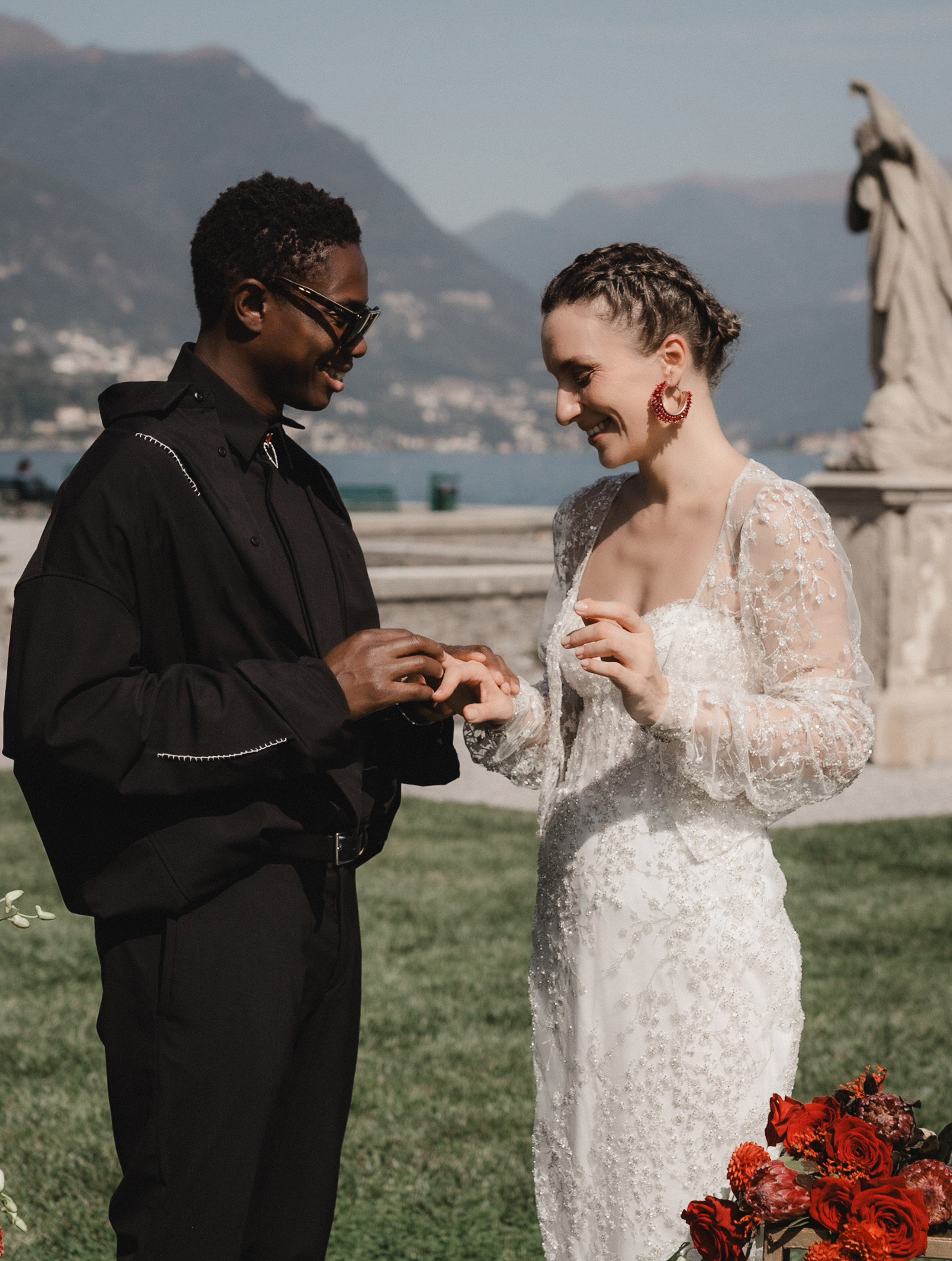 IRINA & AMED • LAKE COMO. PHOTOGRAPHER IN ITALY