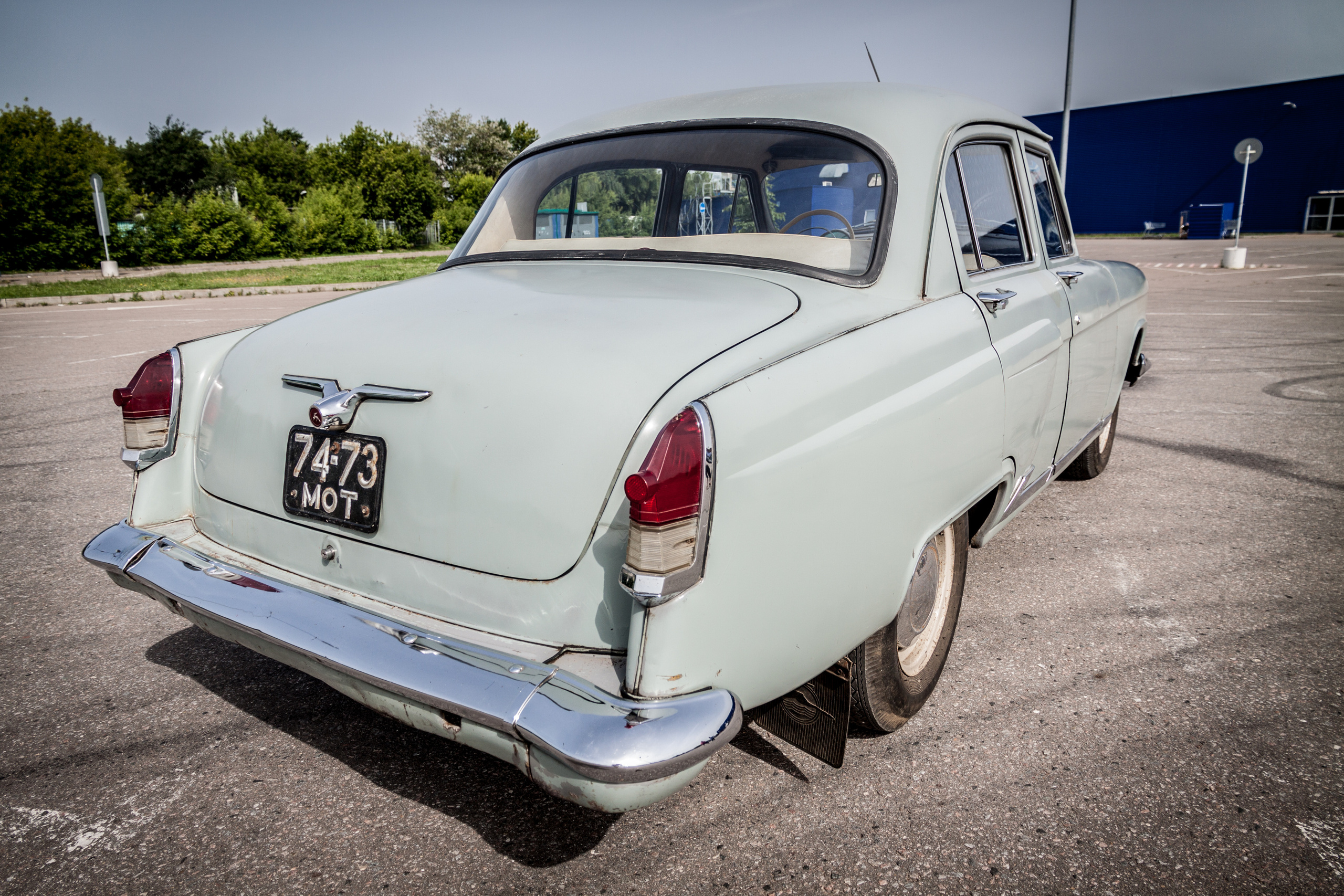Retro Car Volga | For sale. Sasha Amelie — Lifestyle Photographer NYC