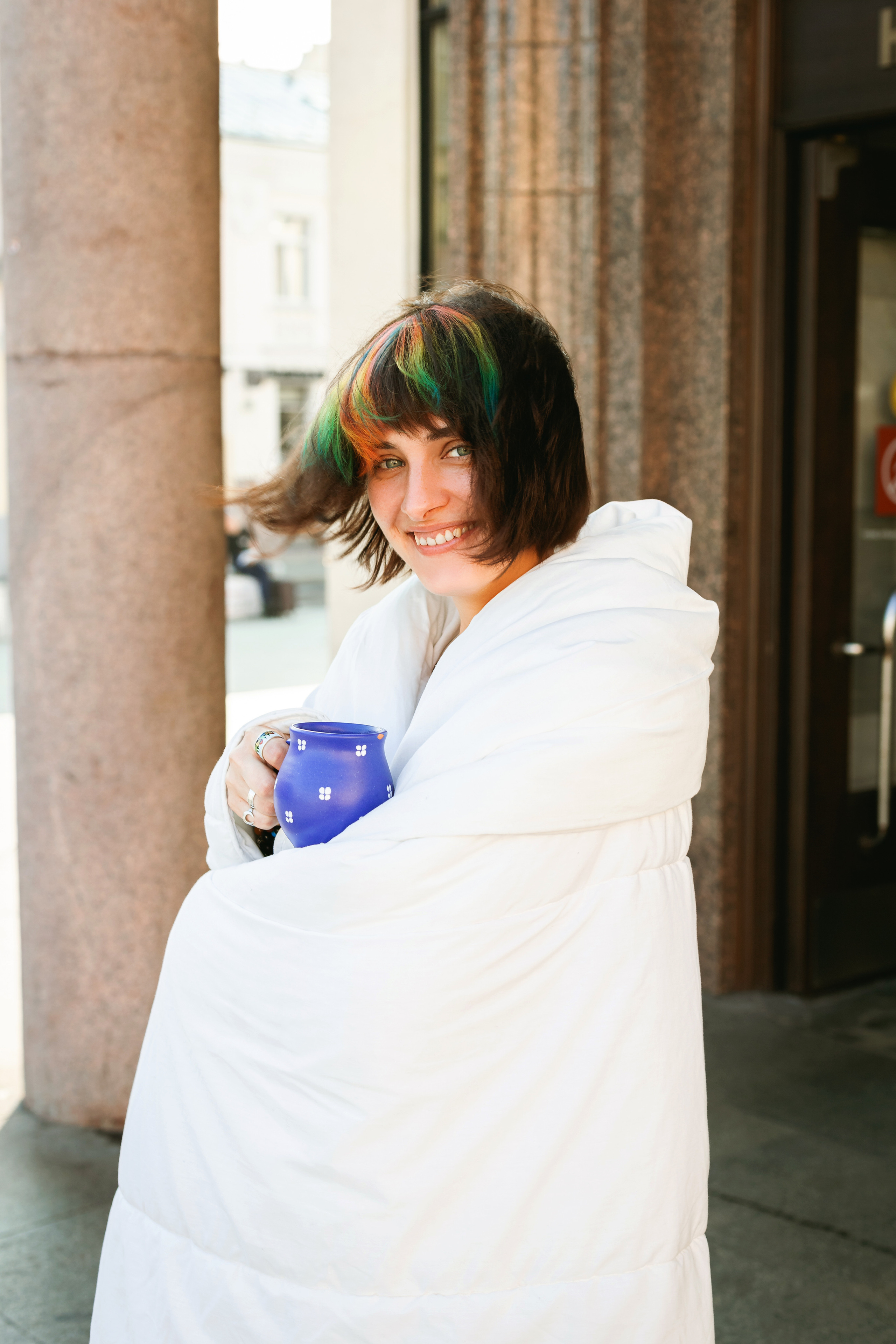 Asya | Blanket in the metro. Sasha Amelie — Lifestyle Photographer NYC