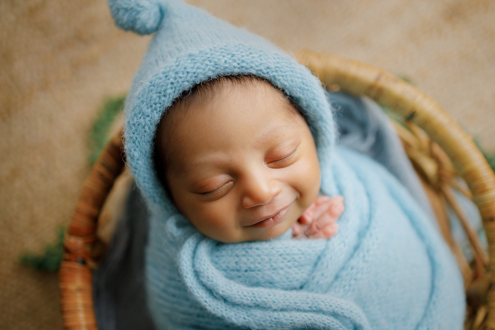 Vihaan 8 days. Newborn, Maternity & Family Photographer in Charlotte, North Carolina | Arhipova Julia