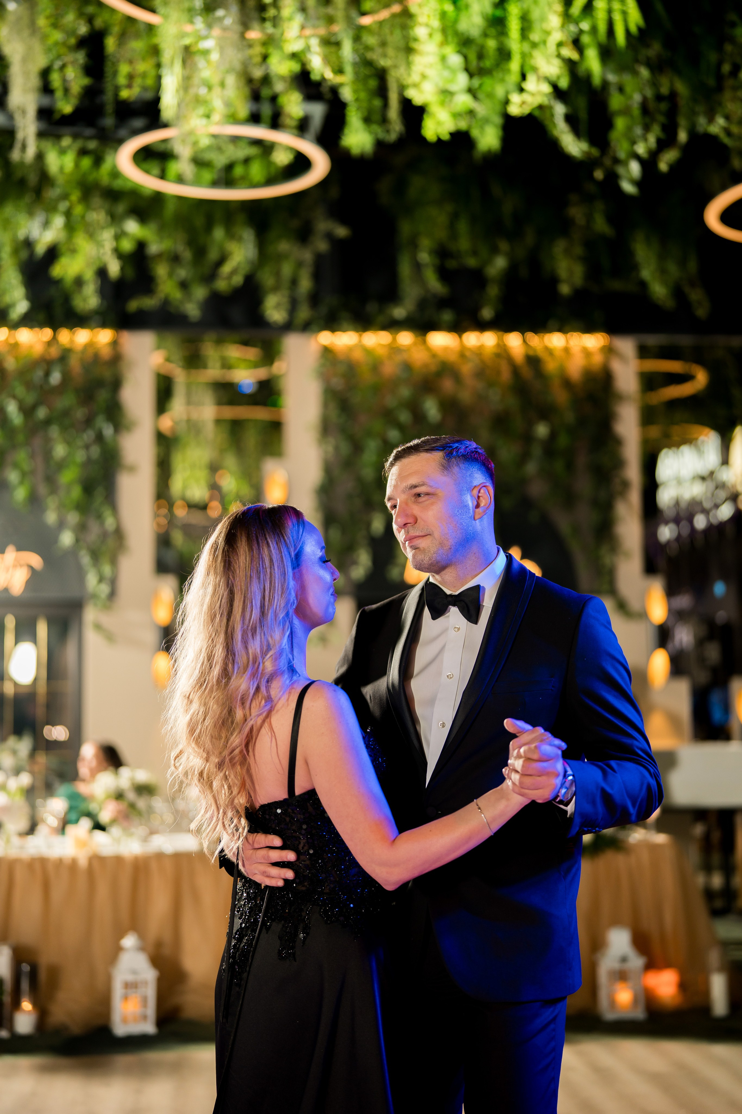 PARTY. Gabriel Florea — Fotograf nuntă București