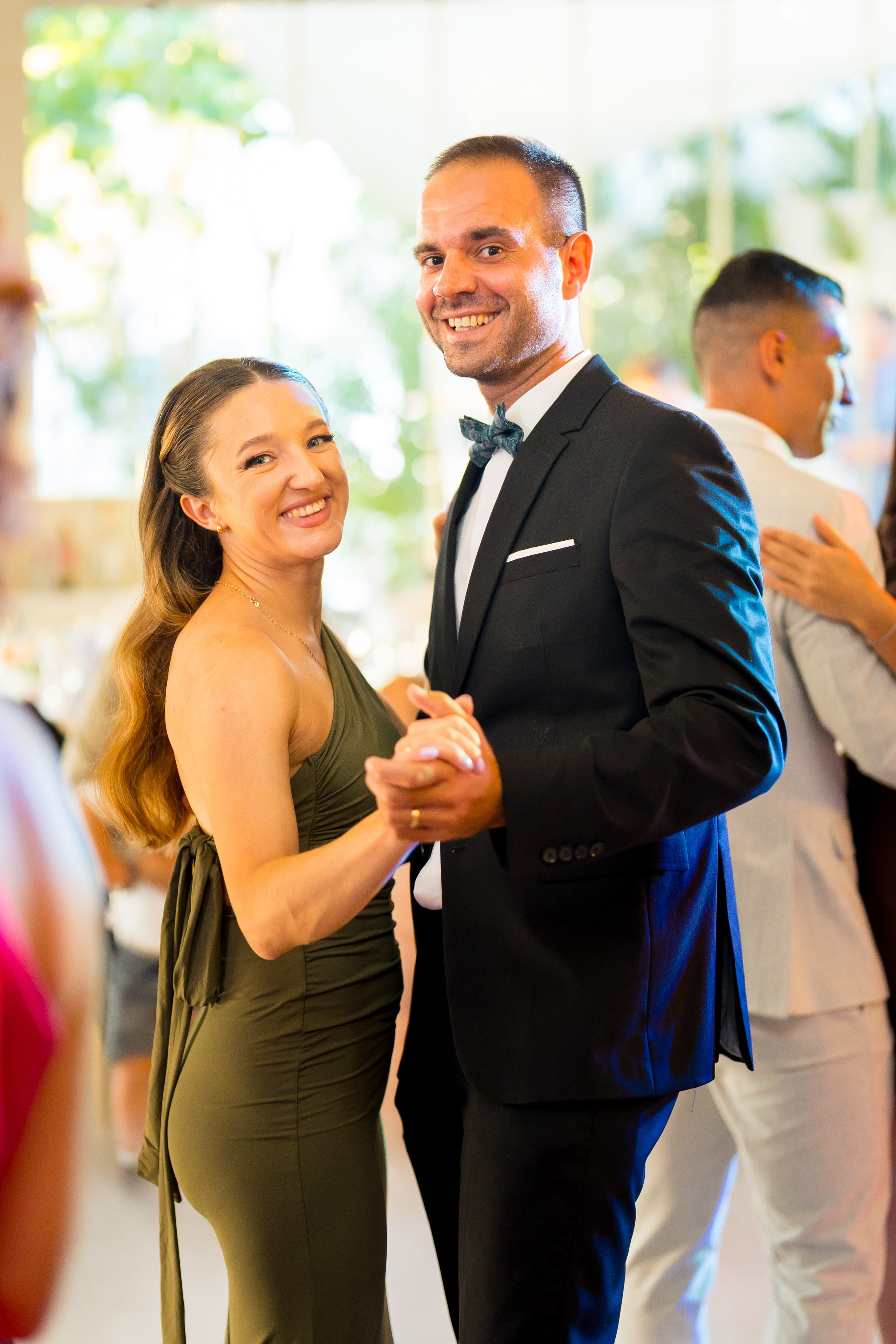 PARTY. Gabriel Florea — Fotograf nuntă București