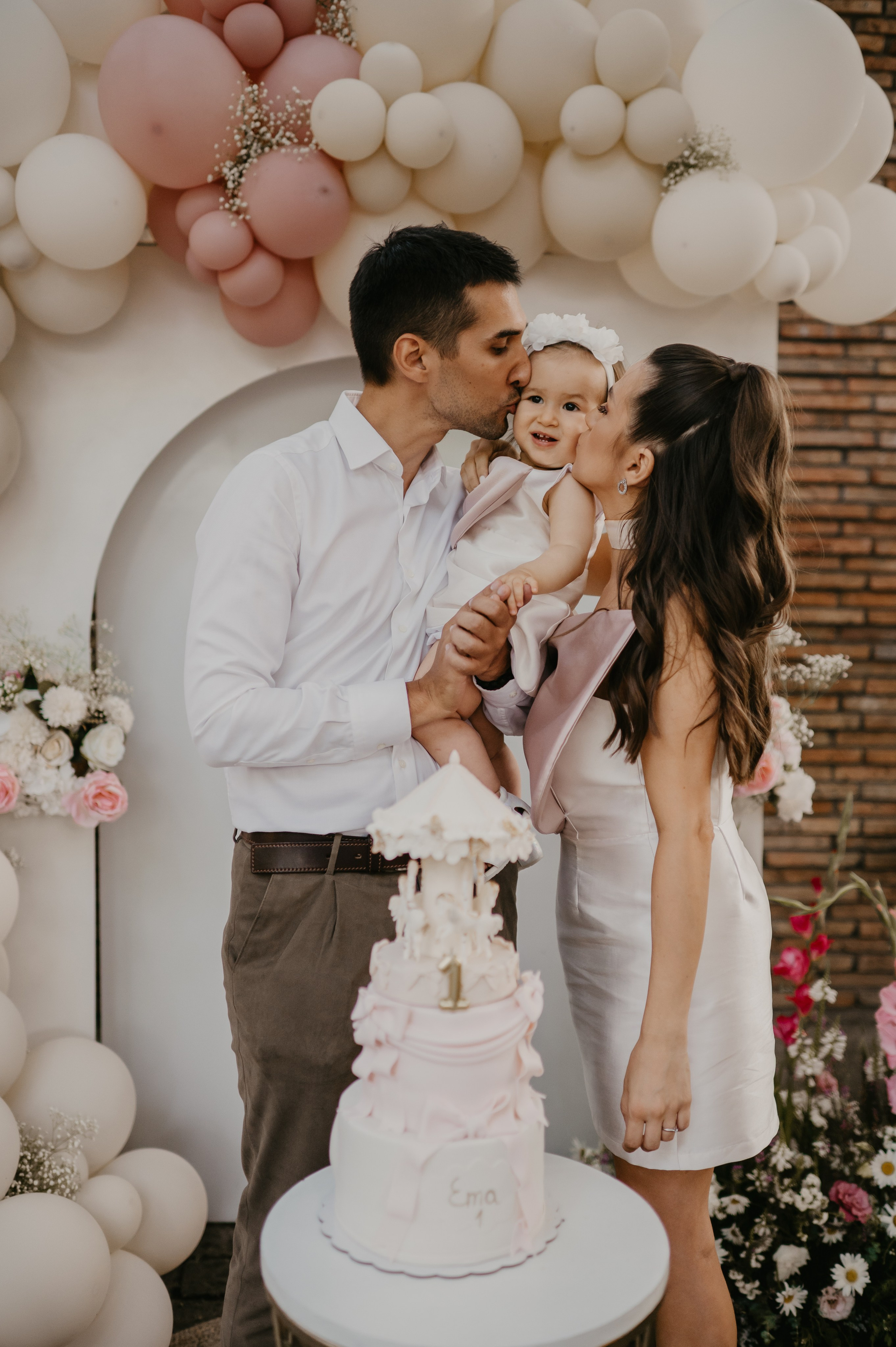 Emin prvi. Ana Sladojevic