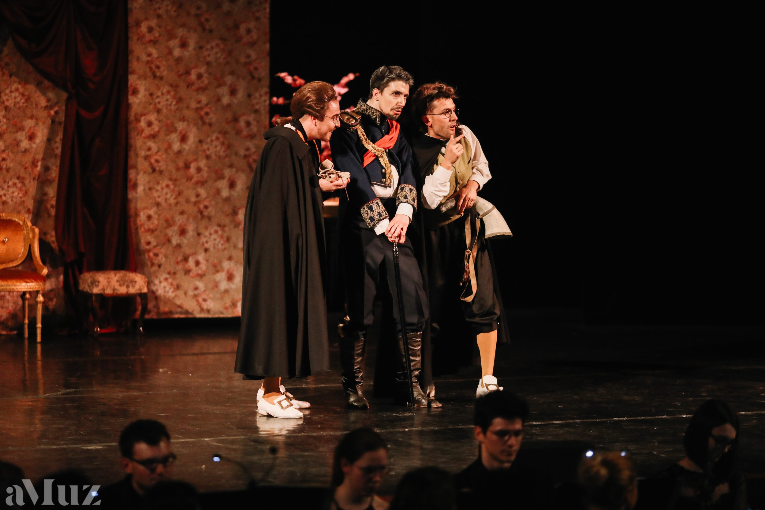 Opera Łąkowa. Fotograf Ślubny Warszawa - Sesje Biznesowe Rodzinne Eventy