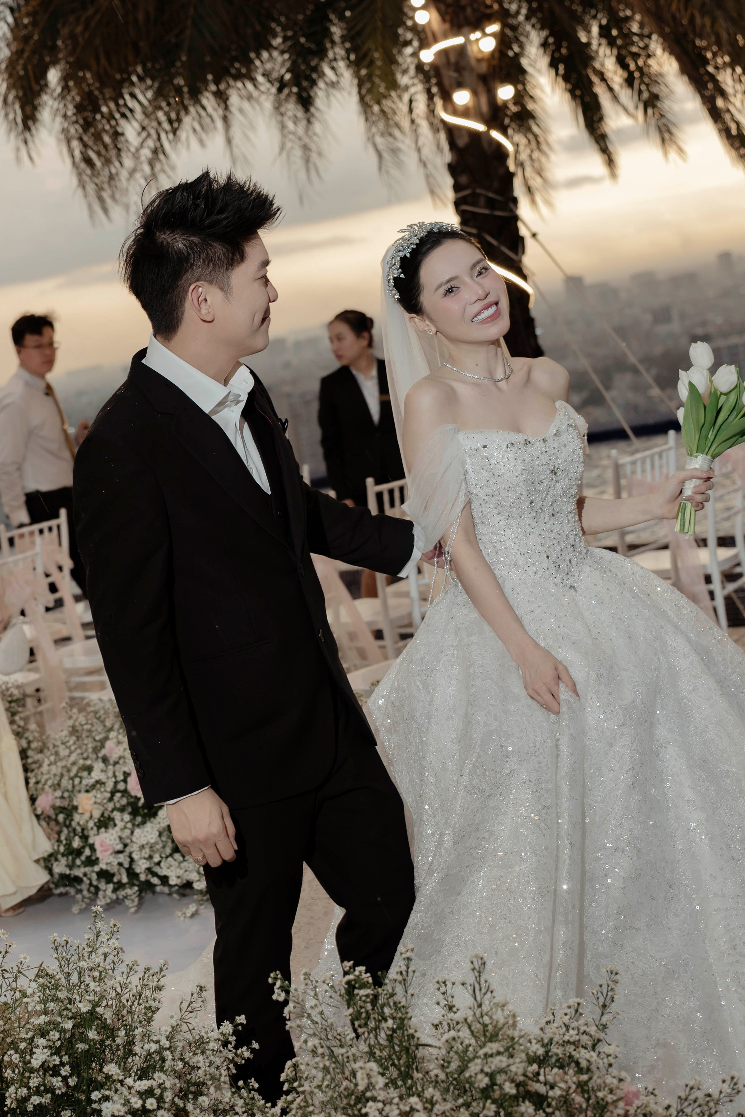 KYWU & NHI. WEDDING PHOTOGRAPHER IN VIETNAM