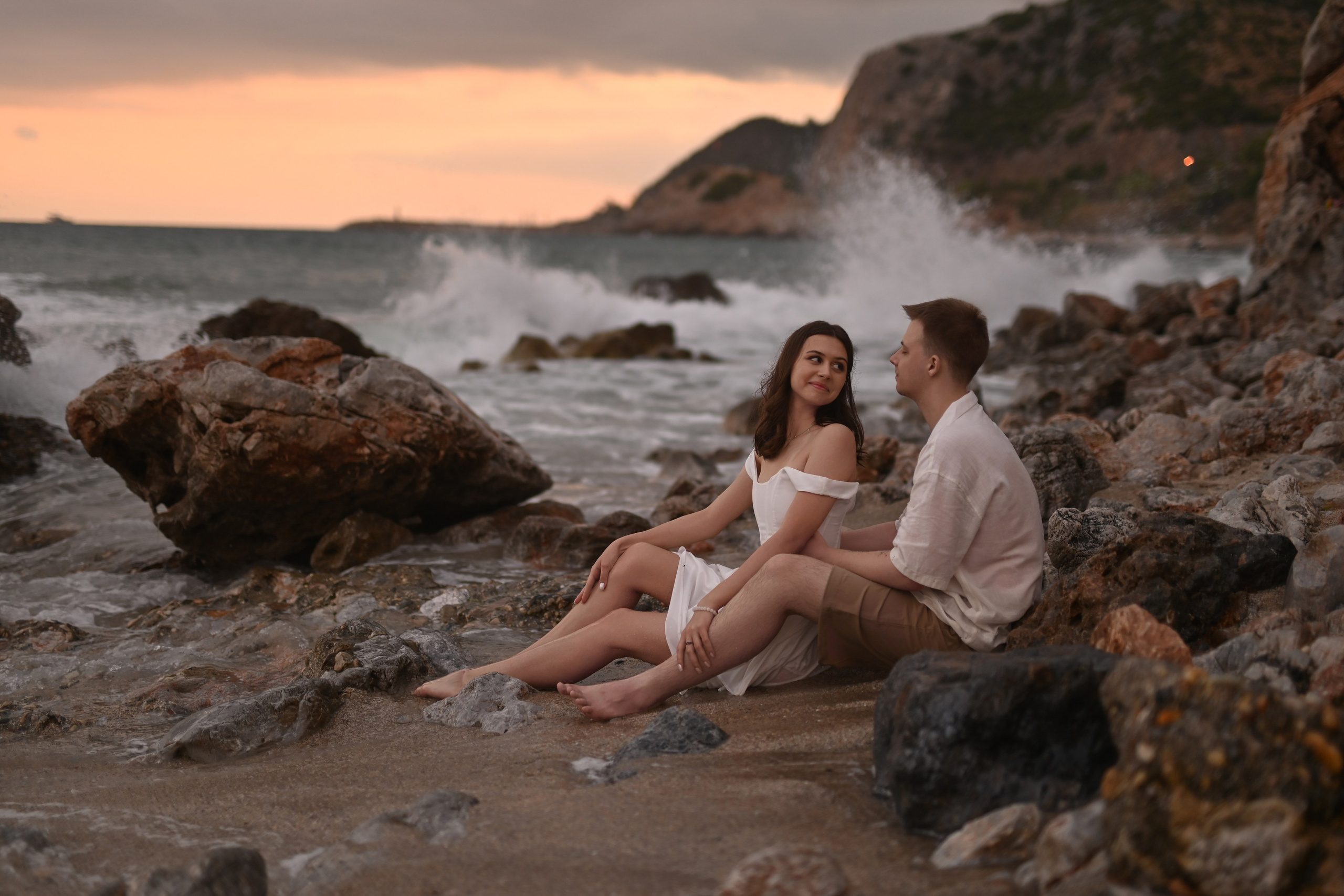 Love story на пляже Клеопатра. Фотограф в Алании (Аланье), Сиде, Манавгате. Турция