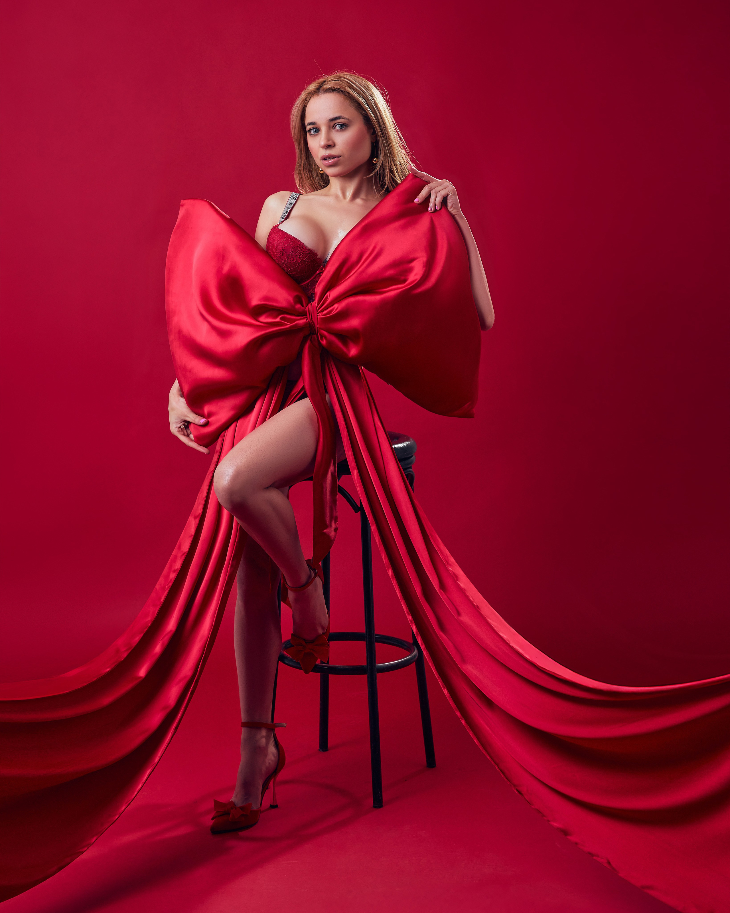 Antes y Después: La Transformación del RAW a la Obra de Arte. Fotógrafo en Barcelona | Sesiones en Estudio y Exteriores | Svyatoslav Usmyal