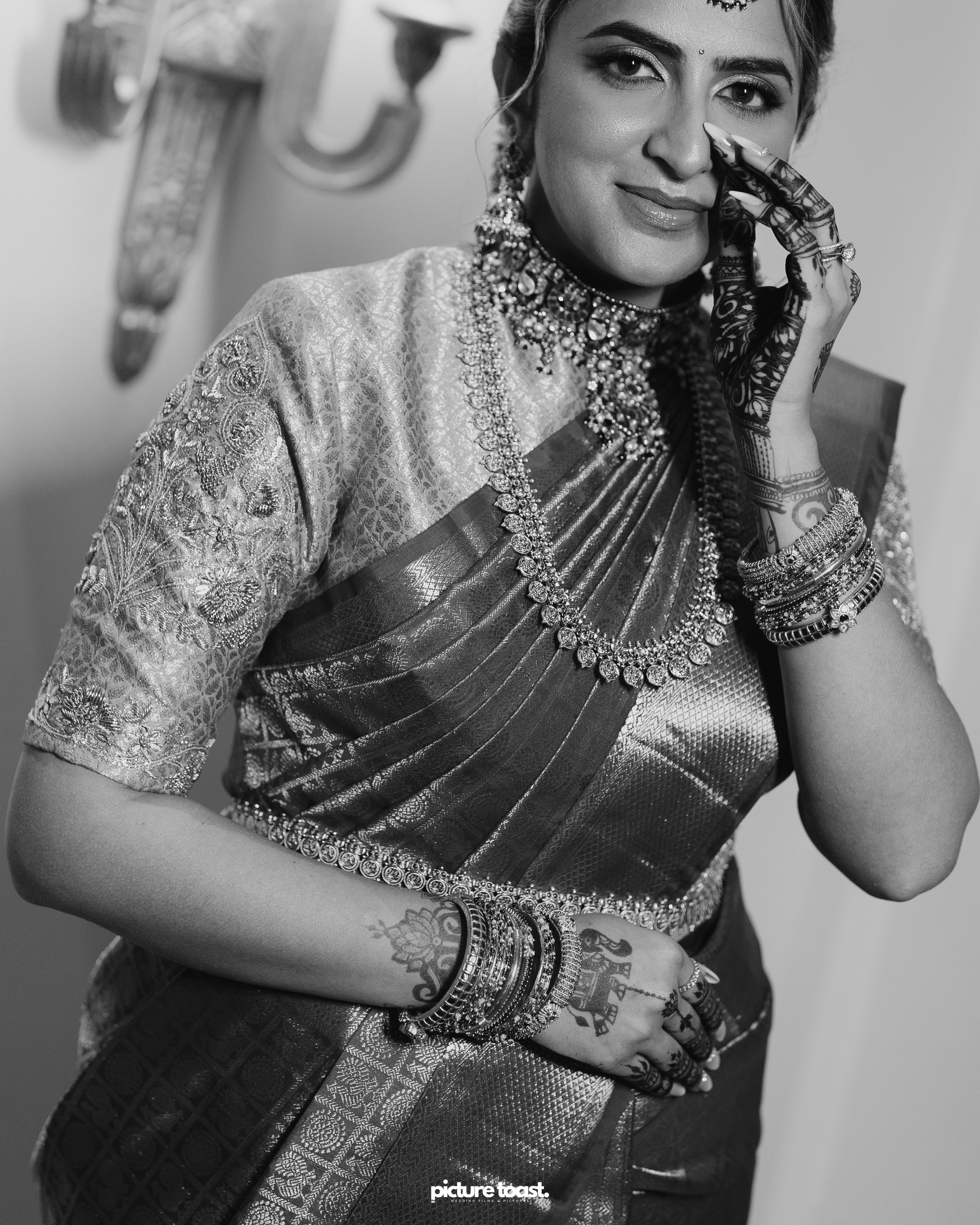 South Indian Wedding Ft. Aashna & Rajiv. Fine art Wedding Photographers in India & Canada