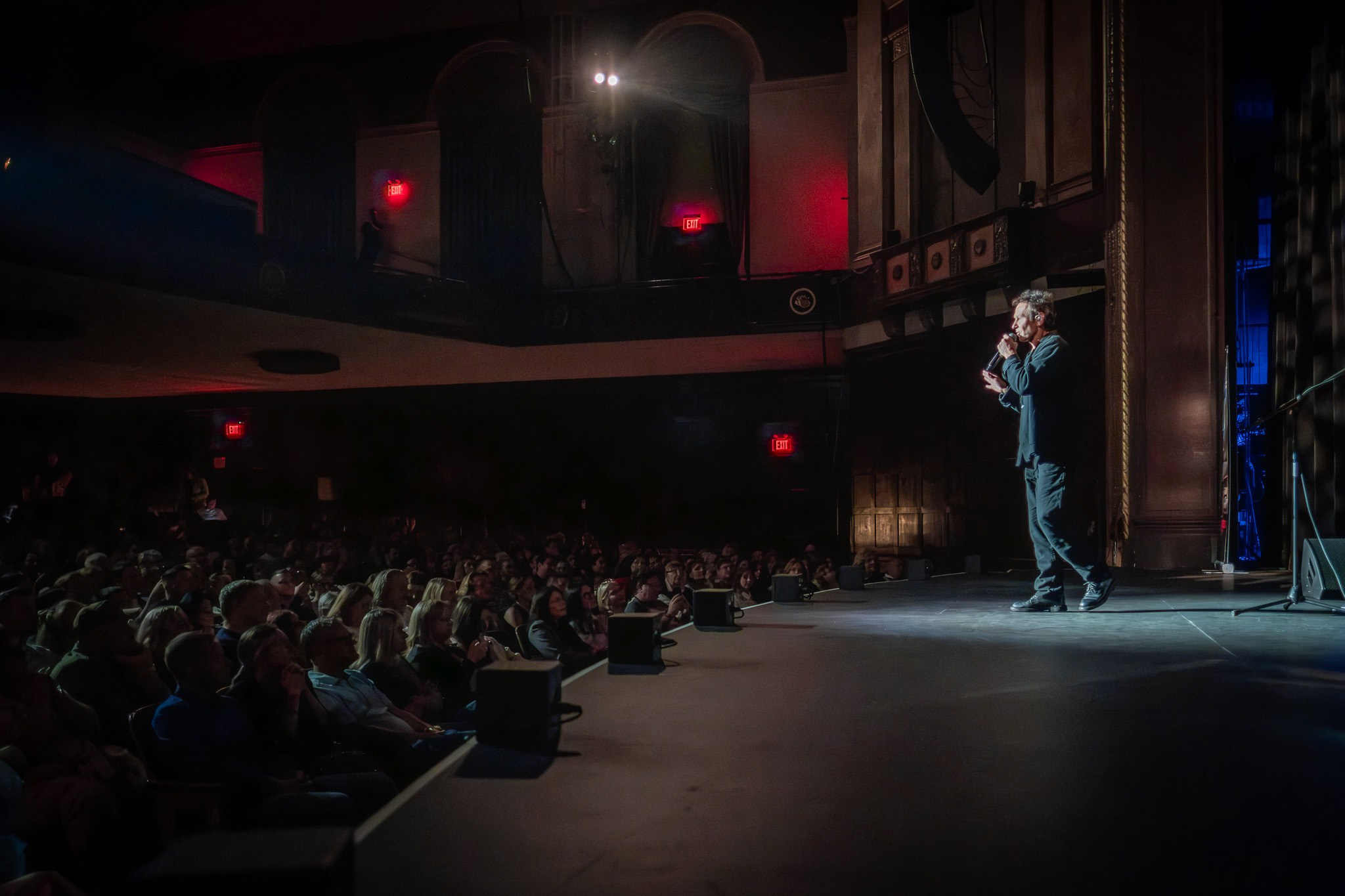 SLAVA VAKARCHUK / LOS ANGELES / 2025. Reportage concert portrait photography in the San Francisco Bay Area