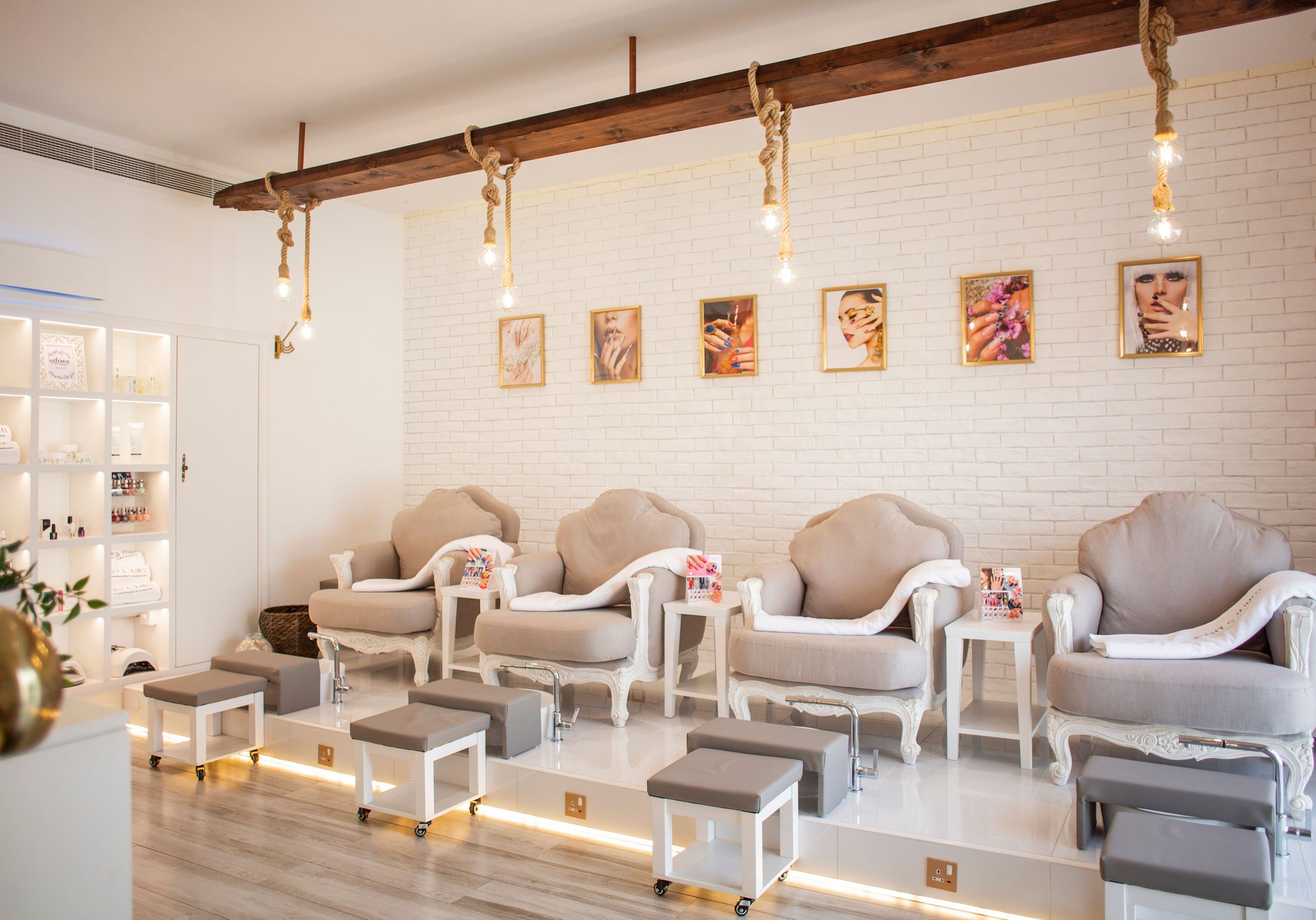 BEAUTY/SPA/ SALONS. Female Photographer in Dubai