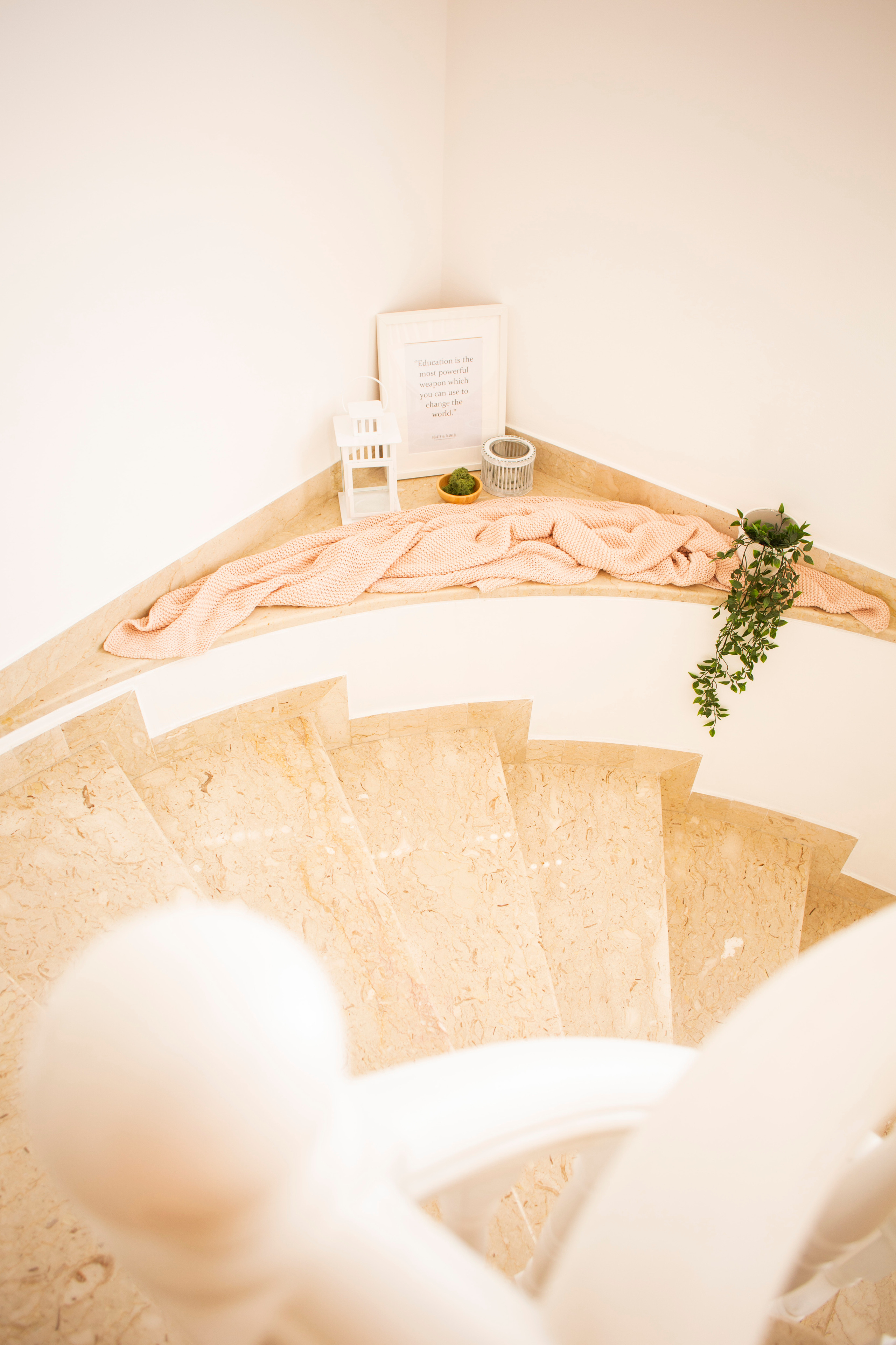 BEAUTY/SPA/ SALONS. Female Photographer in Dubai