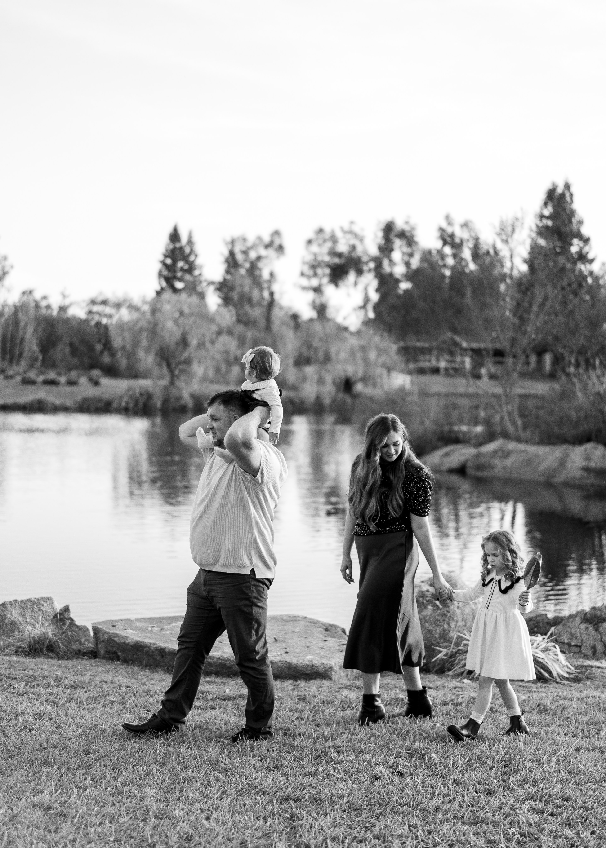 Klyushin family. Family photographer in Sacramento | Sofia Pavenko