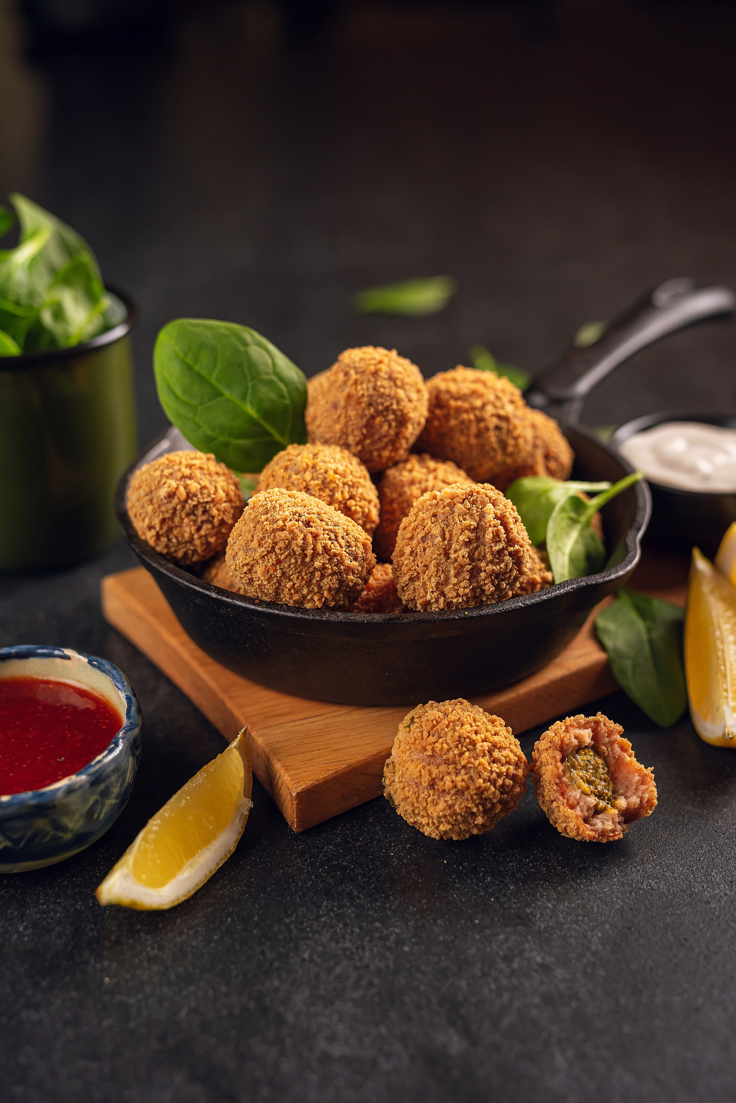 Amber Fish. Fotogrāfs Rīgā. Gīmenes, individuālās un dažādu produktu fotosesijas