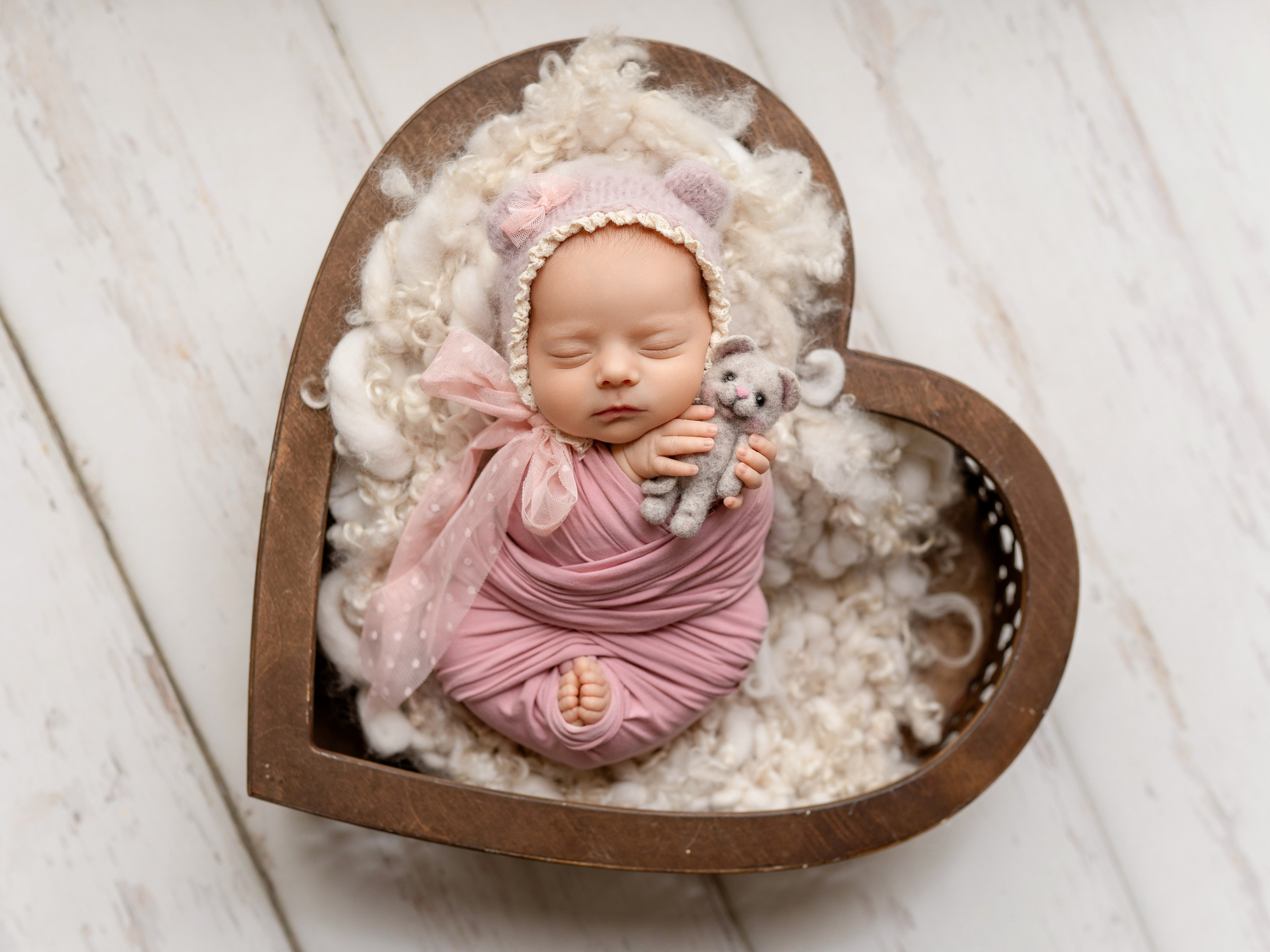 Esu Aleksandra naujagimių ir kudikių fotografė iš Vilniaus