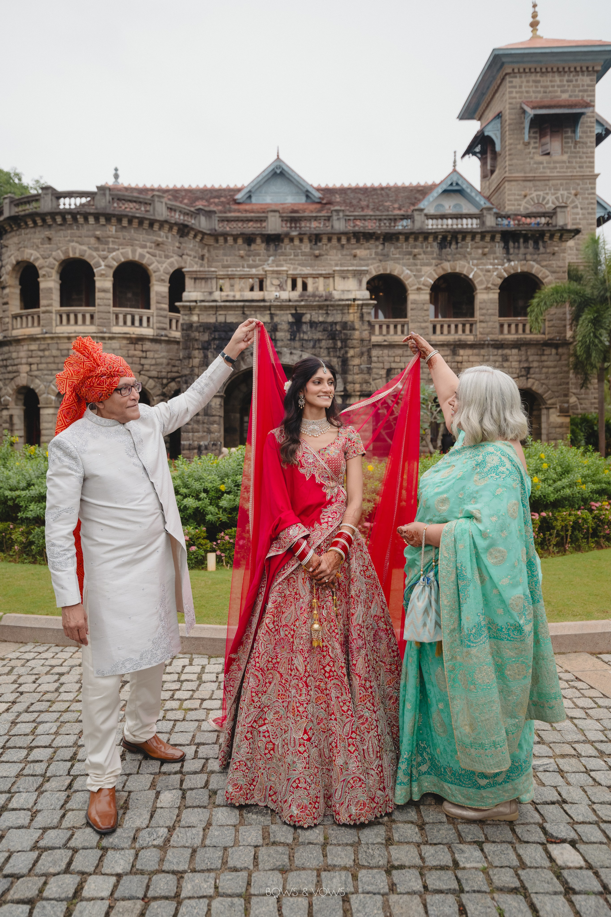 SANAYA & REID. WEDDING PHOTO COLOR GRADING