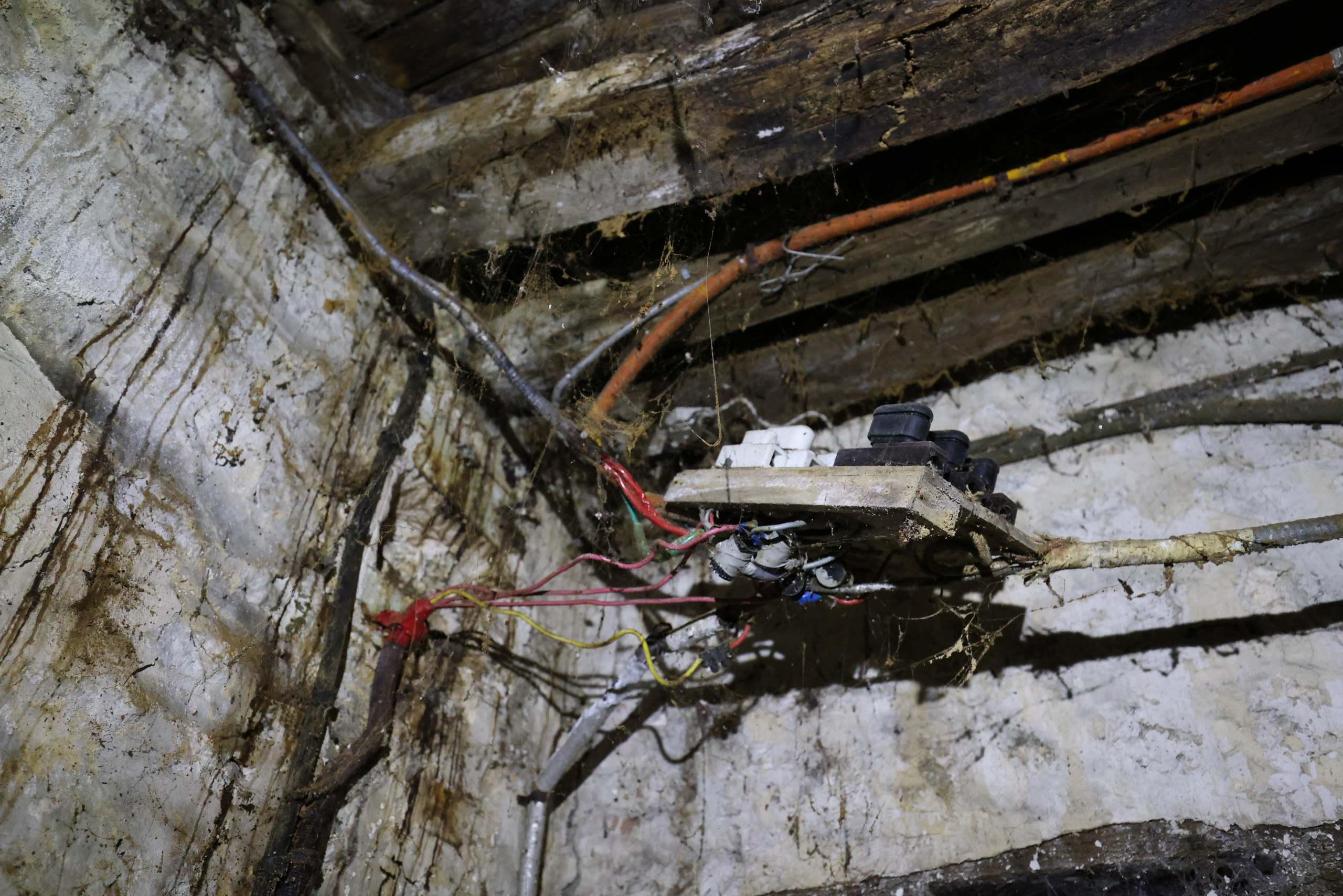 MAISON AU BOIS DORMANT. Natalia Bogdanovska. Films et photographie corporate en France