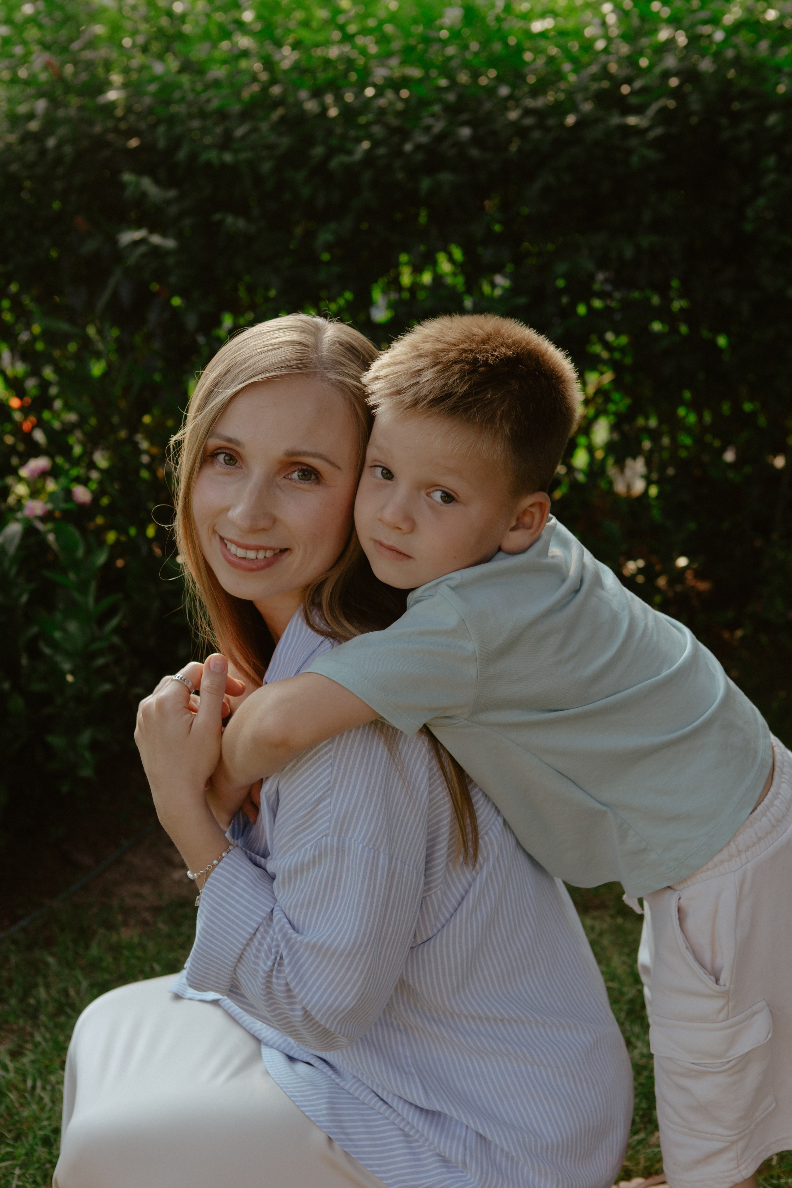 Gulnara, Rail, Ryan, Robert and Rafael. Photographer Lisbon|Portugal Nadiya Kharytonenko