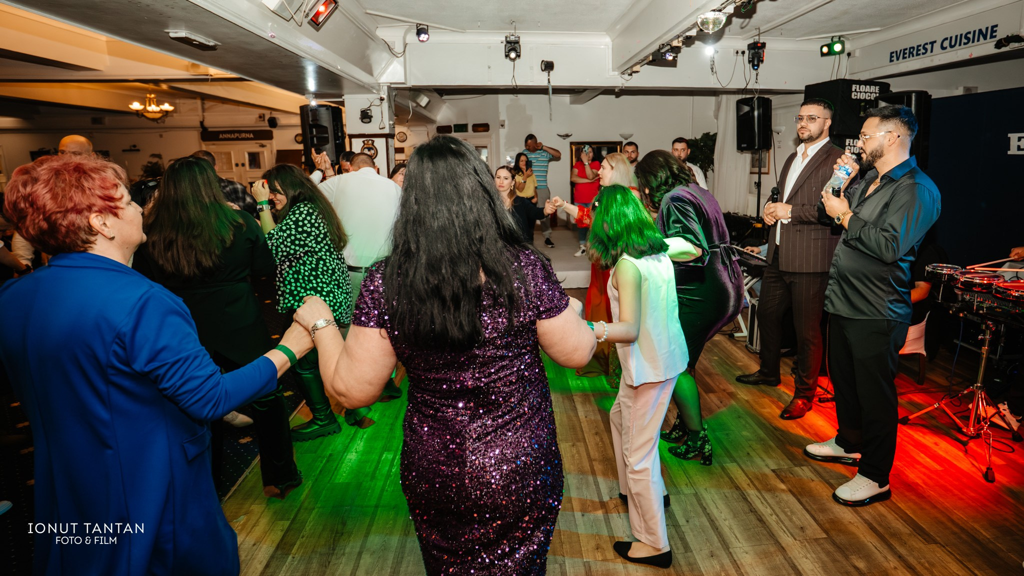 CULITA STERP — SOUTHAMPTON. TANTAN IONUT FOTO & FILM