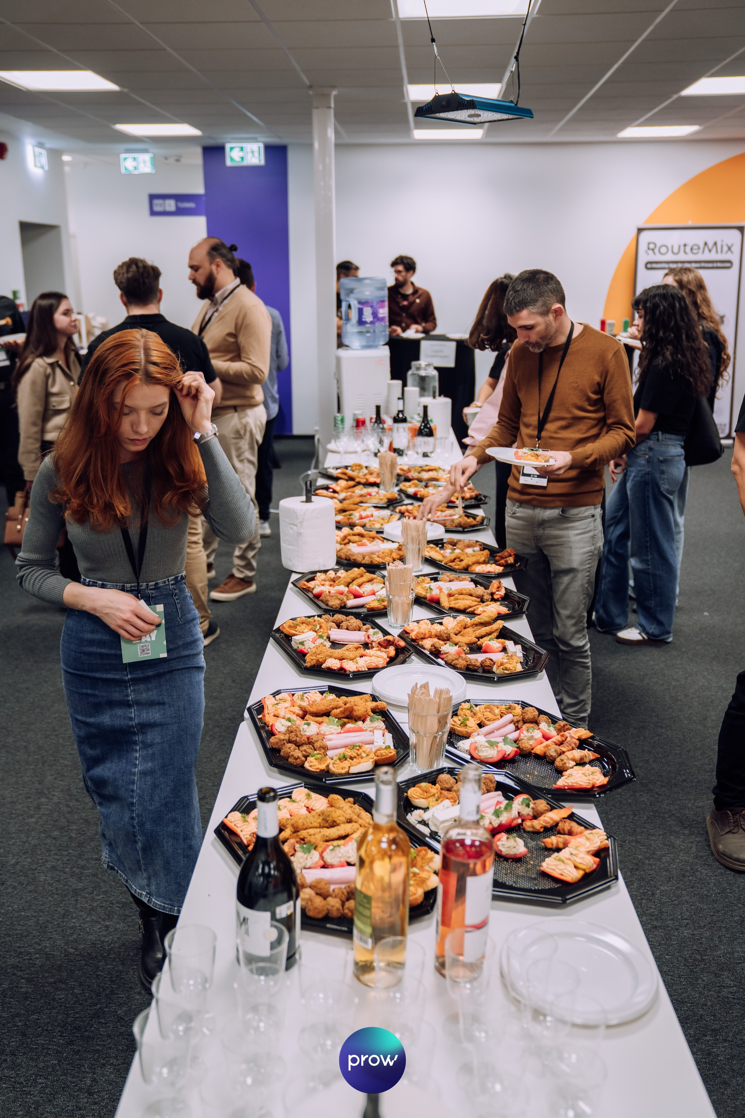 InVest DemoDay @ Cowork. Cozac Cristian Photographer