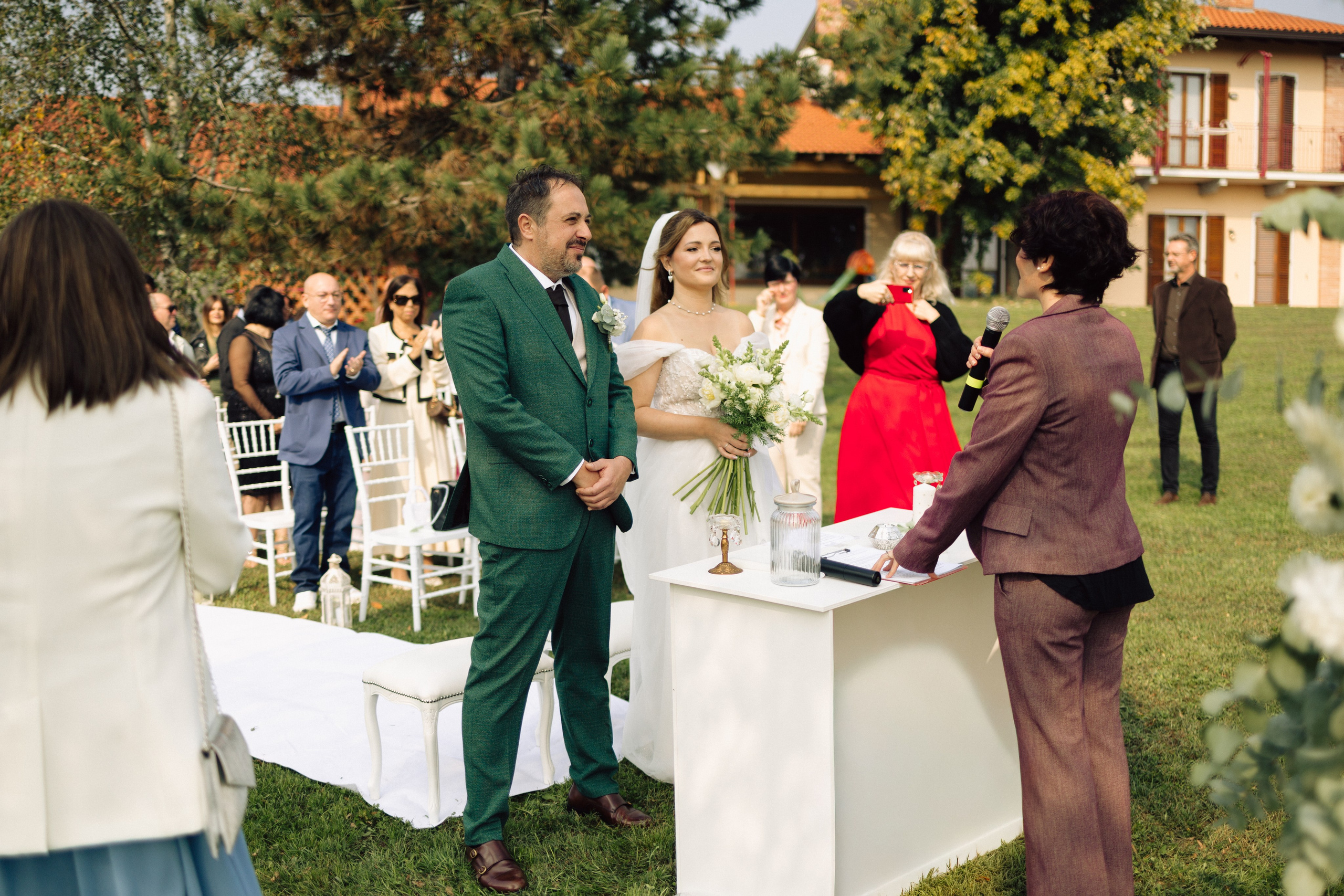 Autumn Wedding in the Vineyards of Piedmont, Italy — Kristina and Daniele. Liza Bizzaro — Italy Wedding, Love Story & Portrait Photographer in Milan, Turin, Piedmont and Across Italy