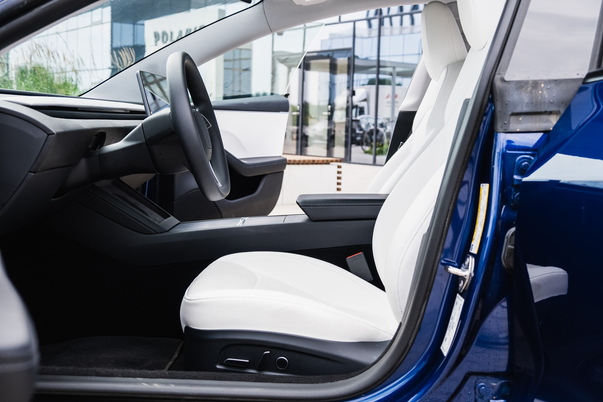 TESLA model 3. LOHA VISUALS — AUTOMOTIVE PHOTOGRAPHY