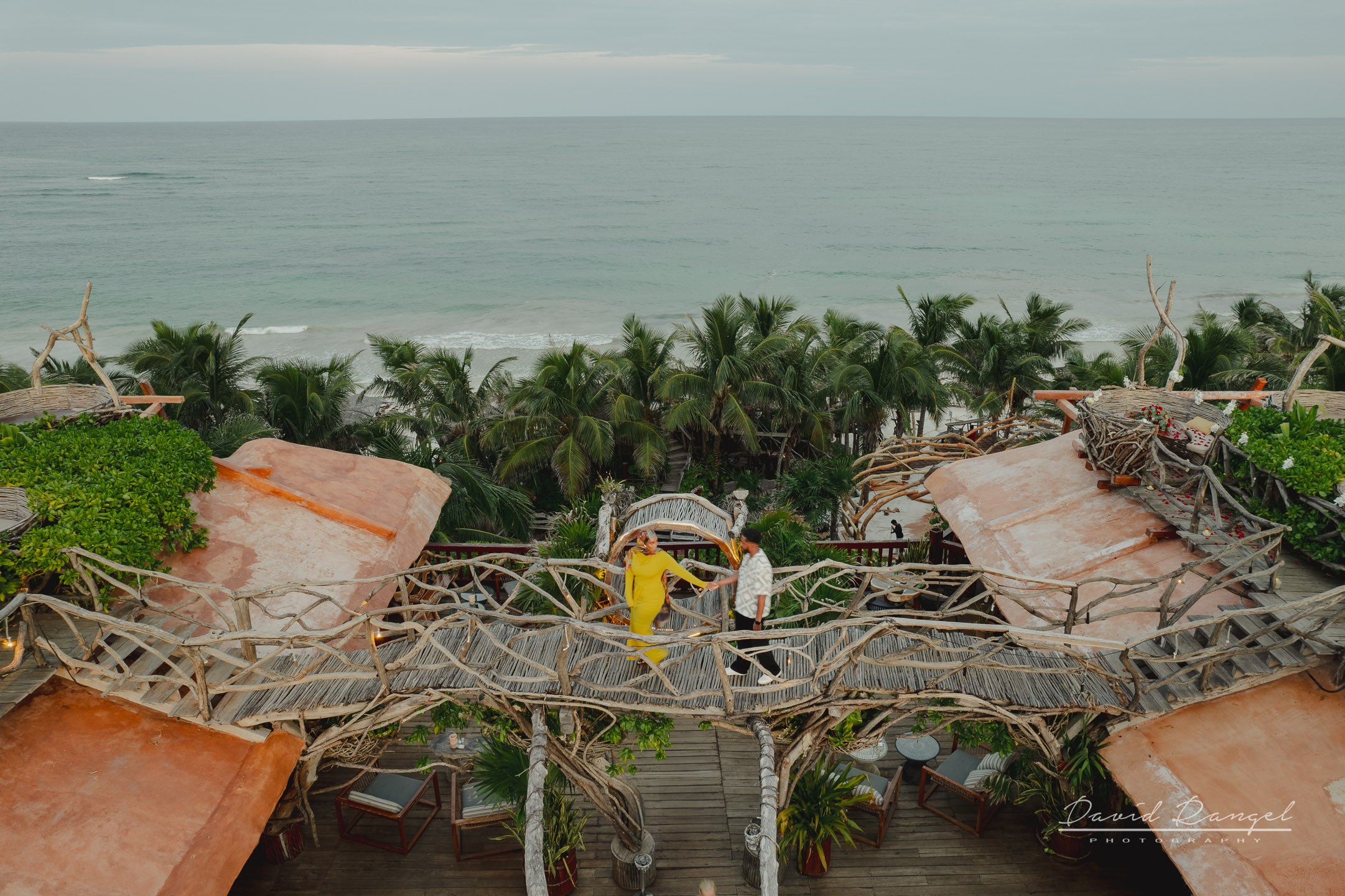 Anniversary sessions. Destination wedding photographer based in Cancun and Riviera Maya with service worldwide