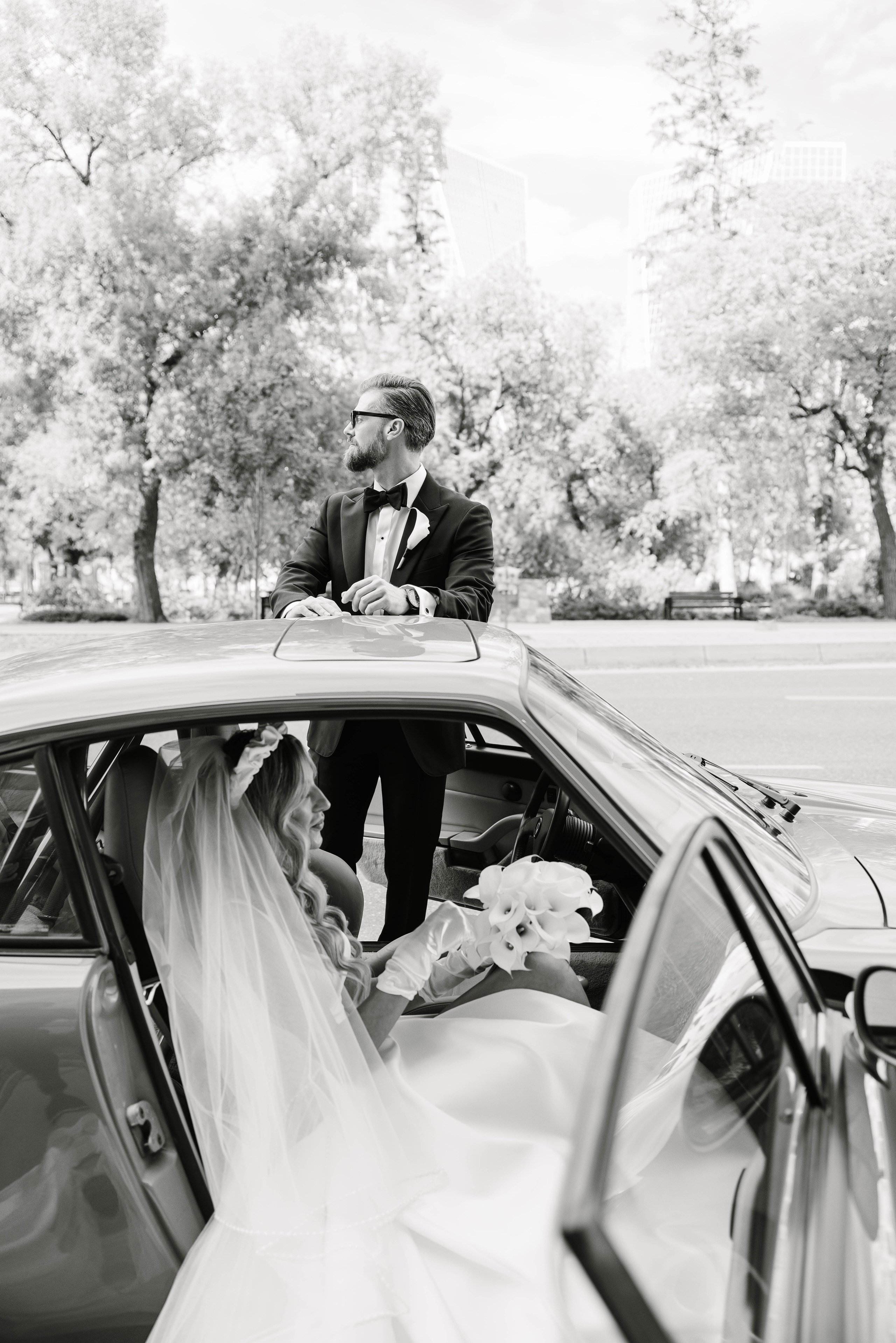 Elegant & Timeless Wedding Photography at Hotel Saskatchewan. Wedding photography and videography in Regina, Saskatchewan