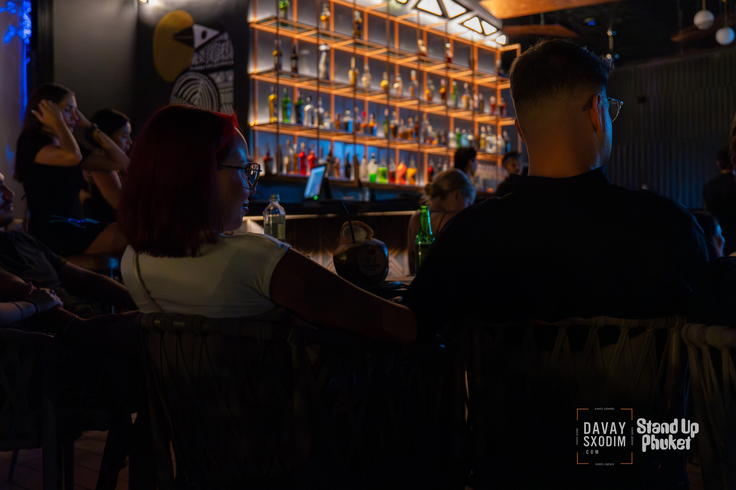 Standup Влада Лапина | Фоторепортаж | Афиша | DAVAYSXODIM.com PHUKET. АФИША|ФОТОРЕПОРТАЖИ|ИВЕНТЫ|ПХУКЕТ