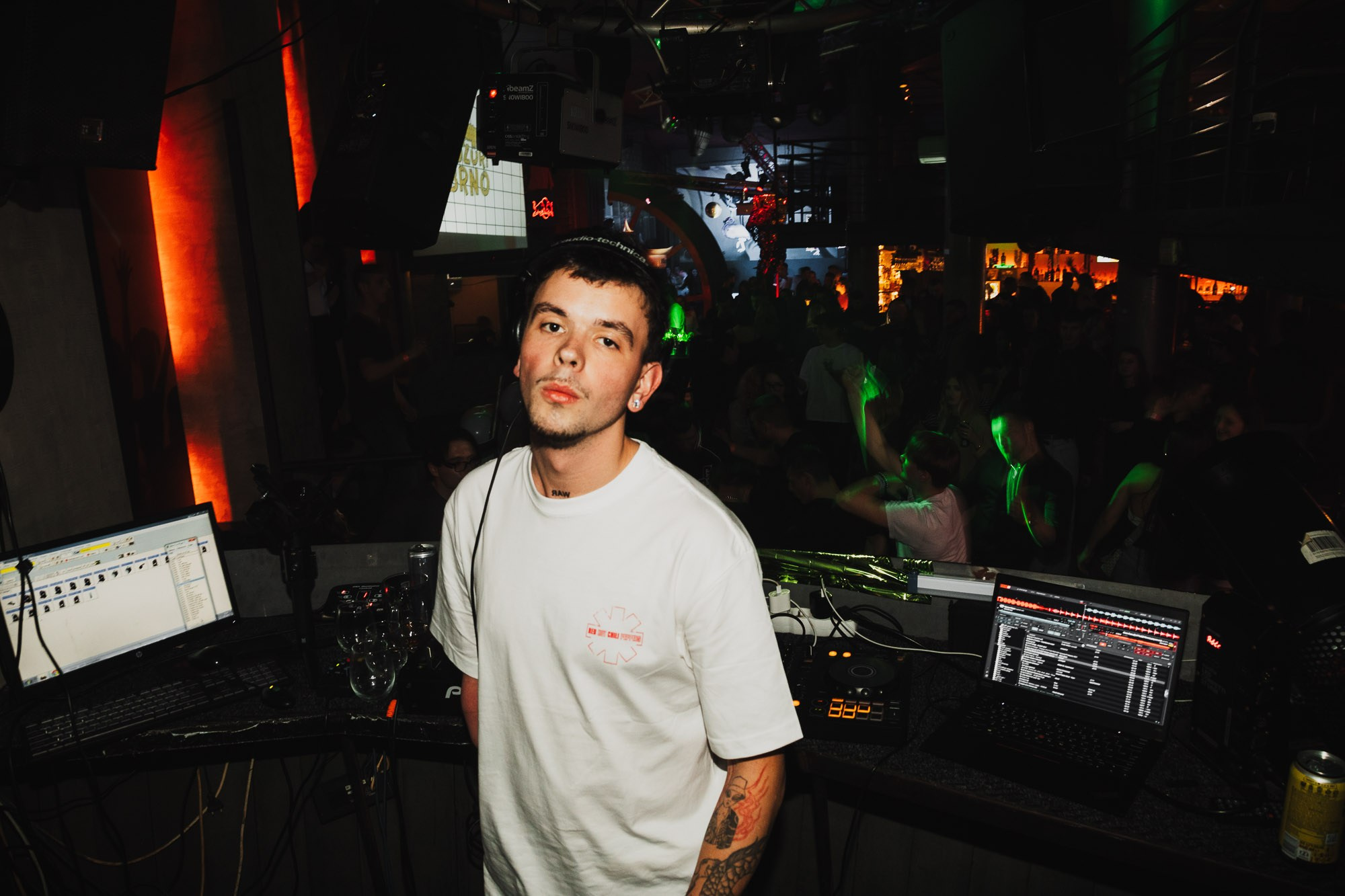 Party. Photo by lenozavra