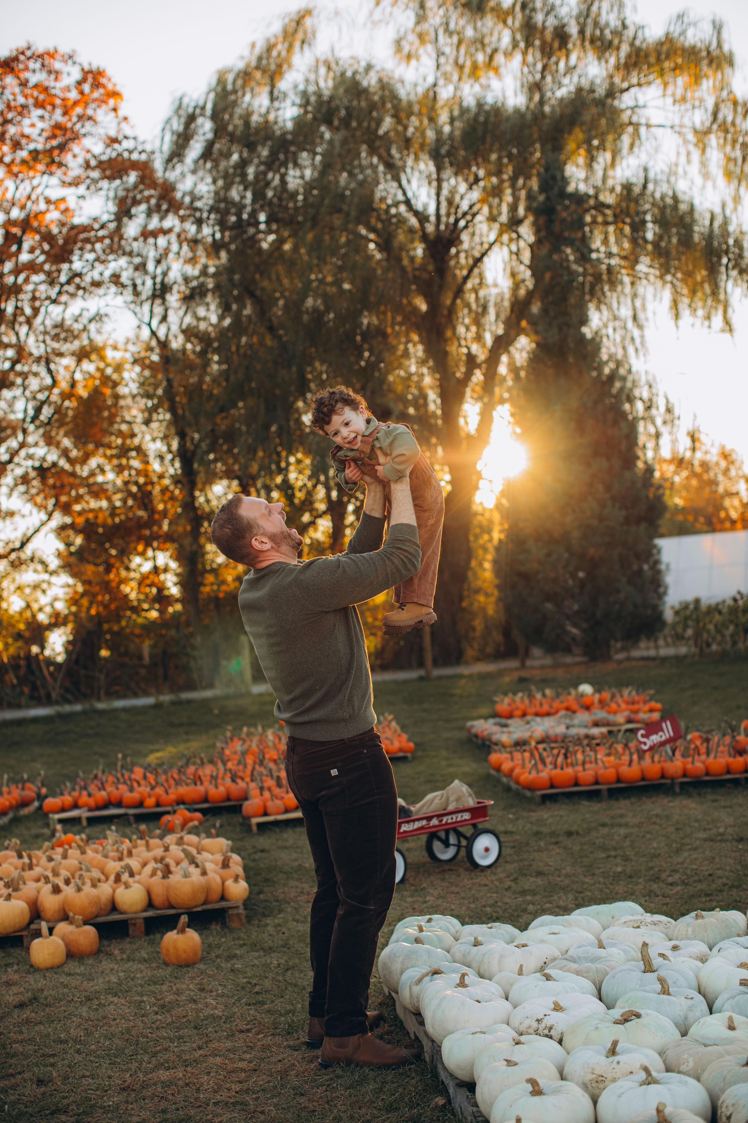 Victoria, Nick, Grayson and Noah at Harvest Moon Farm. Love Through Photo