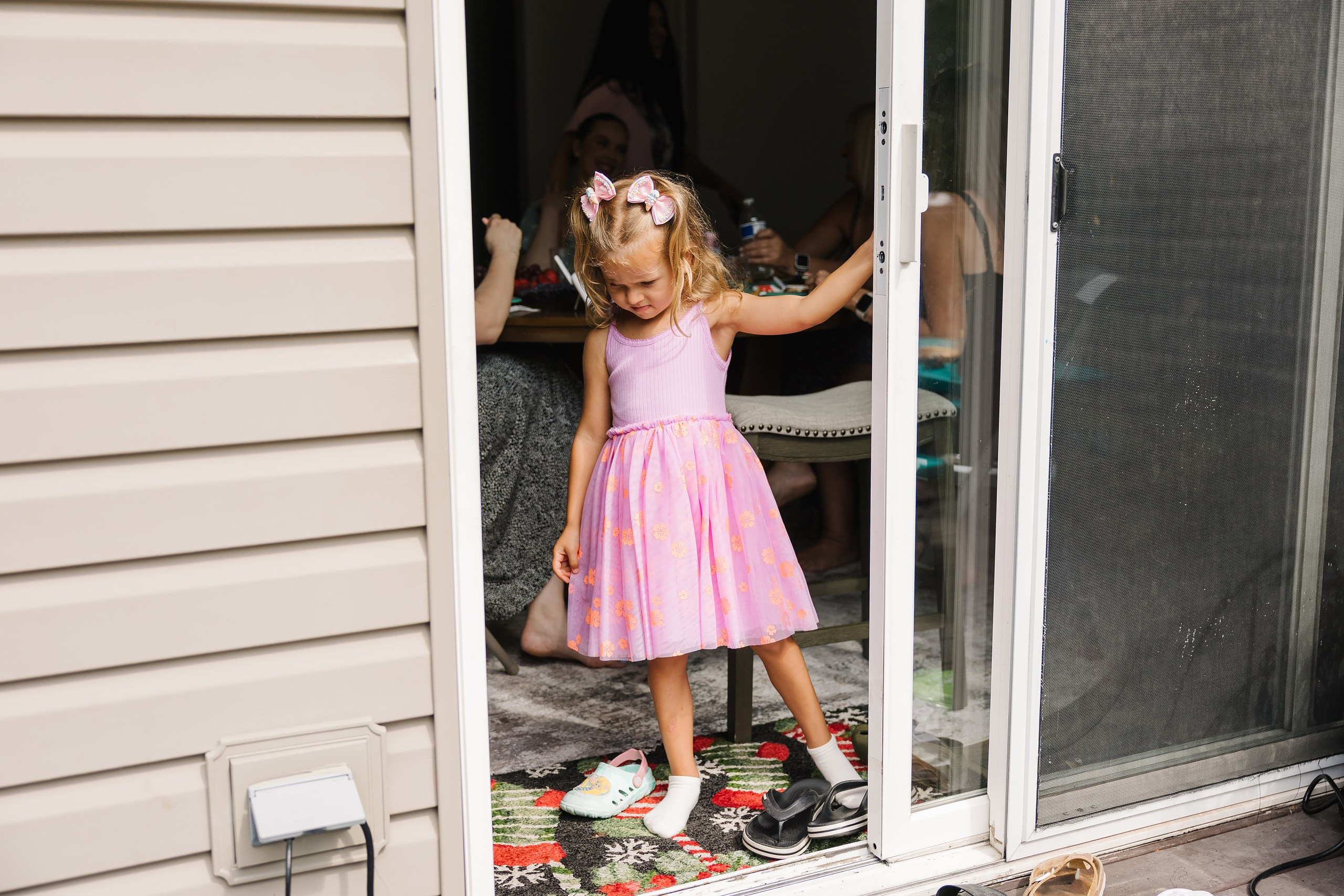 Birthday Party. Wedding family event photographer in Chicago Nick Yushevich