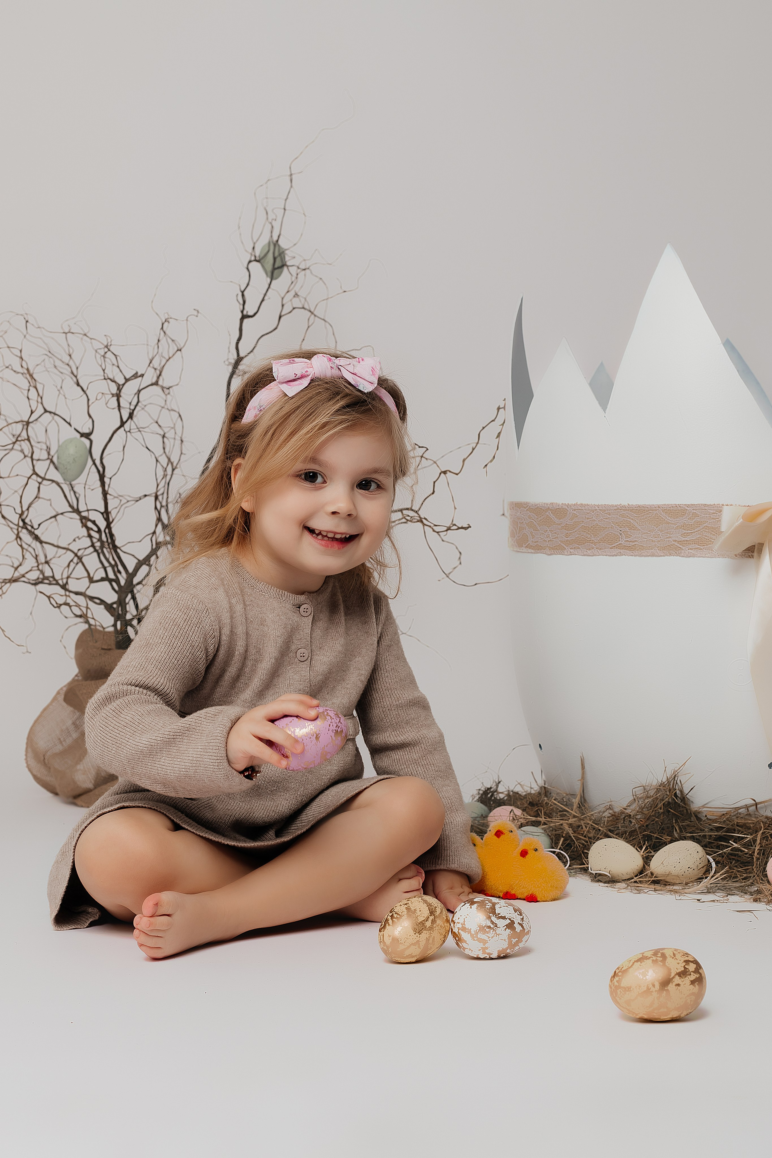 Ostershooting für Minis. Fotografin Heidenheim / Newborn, Babybauch & Familie - Nadine Schmalz