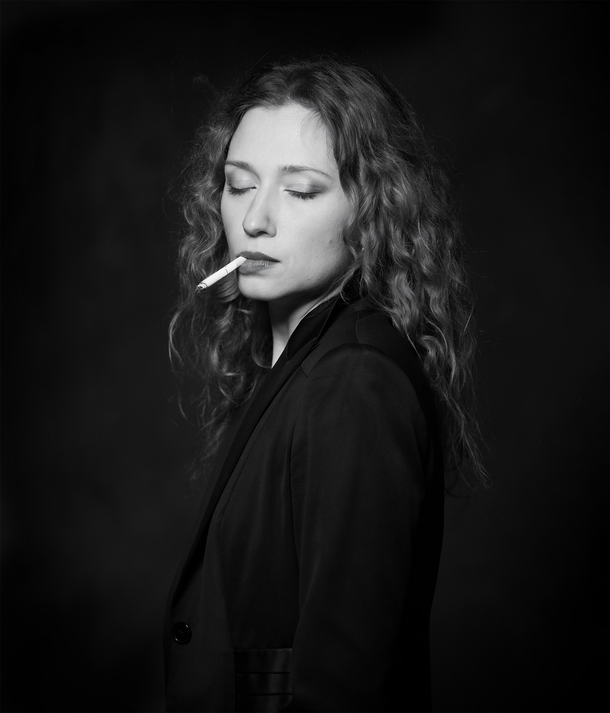 MARIA. Portrait photographer in Germany and all over Europe Mischa Blank