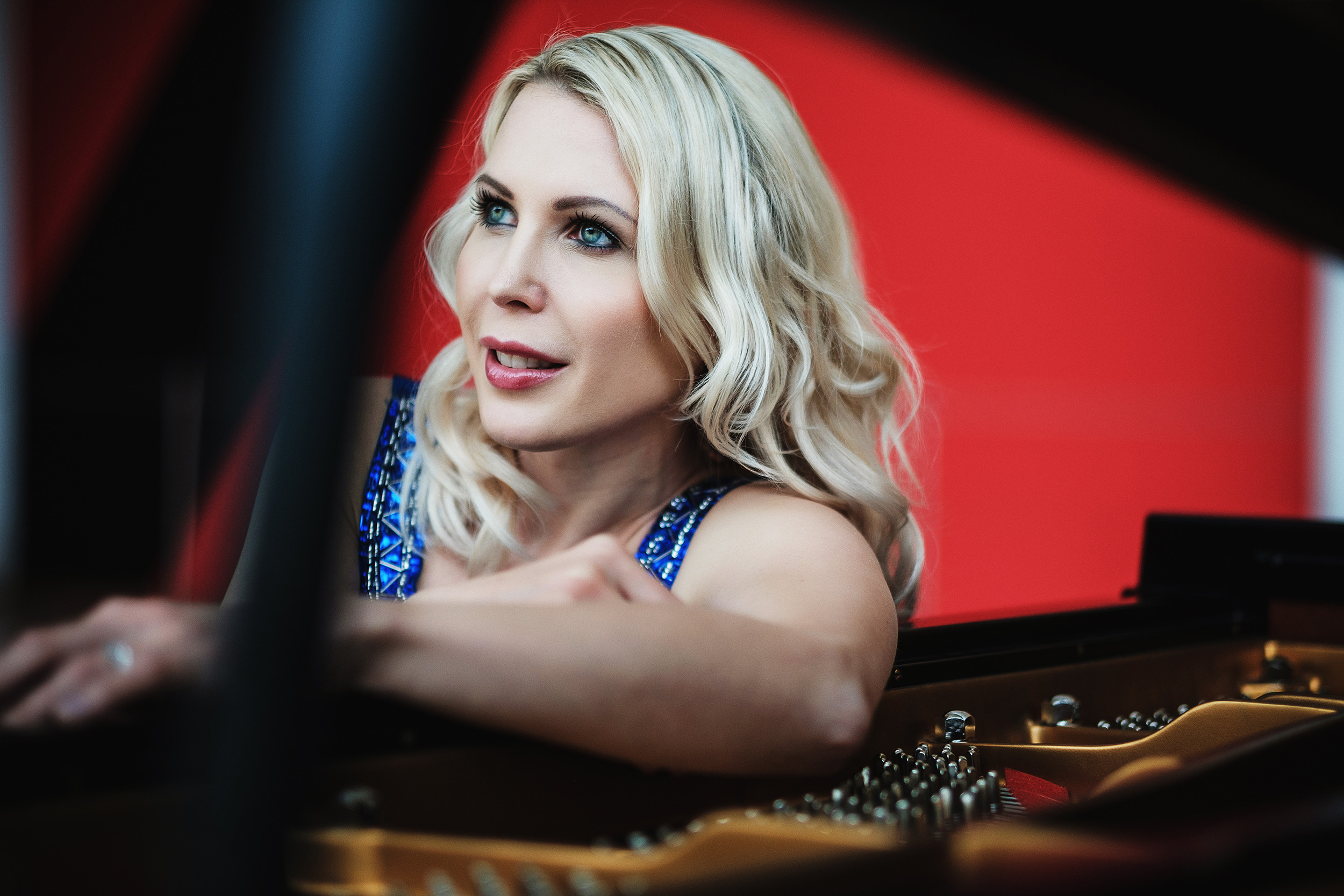 KATJA HUHN. Portrait photographer in Germany and all over Europe Mischa Blank