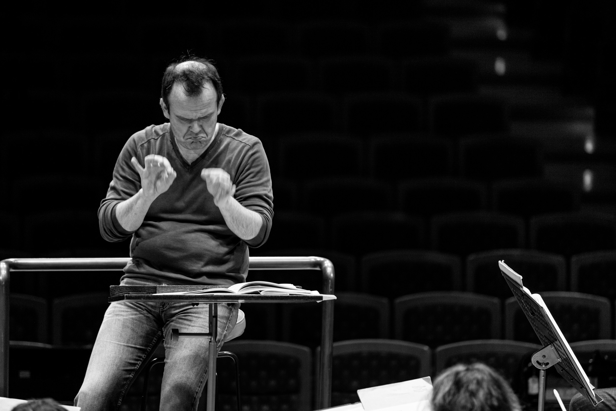 JAPAN TOURNE MIT SWR SYMPHONIEORCHESTER. Portrait photographer in Germany and all over Europe Mischa Blank