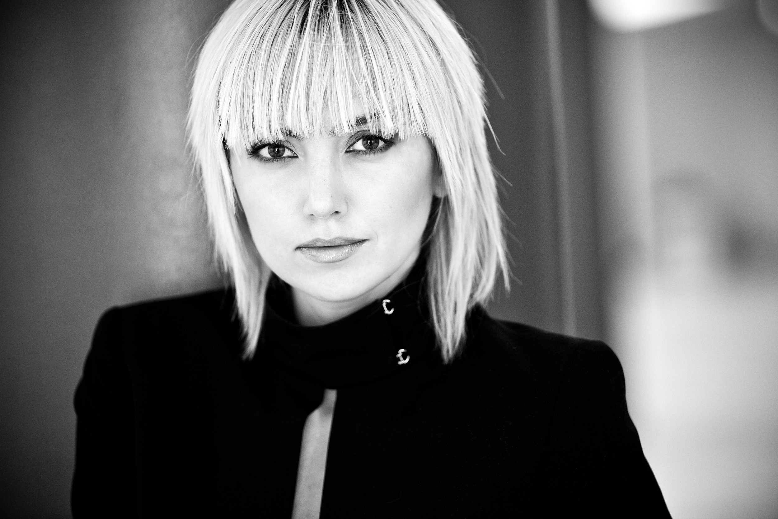 DIVERSE. Portrait photographer in Germany and all over Europe Mischa Blank