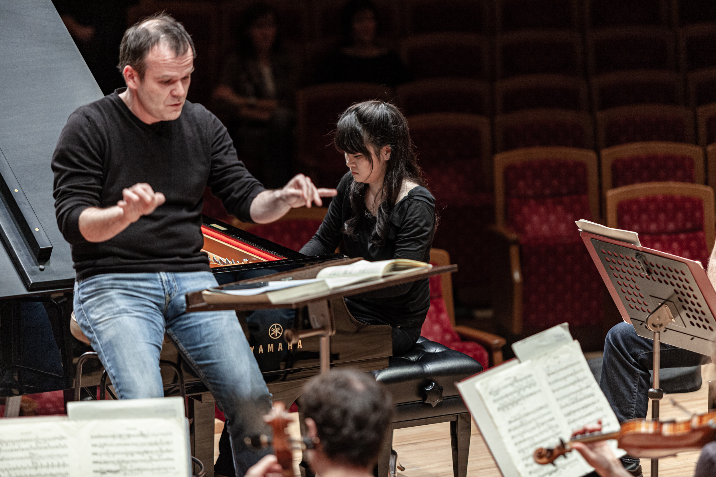 JAPAN TOURNE MIT SWR SYMPHONIEORCHESTER. Portrait photographer in Germany and all over Europe Mischa Blank