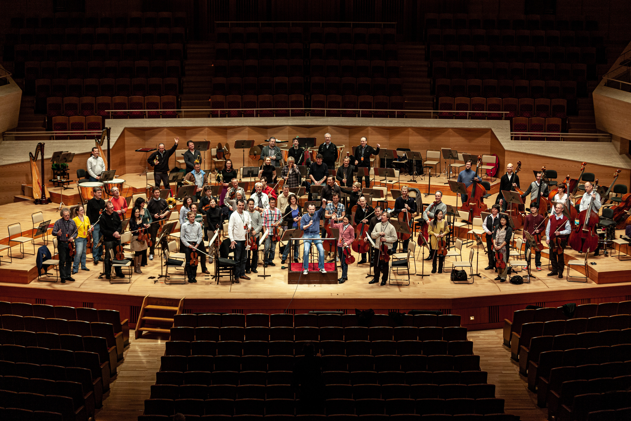 JAPAN TOURNE MIT SWR SYMPHONIEORCHESTER. Portrait photographer in Germany and all over Europe Mischa Blank