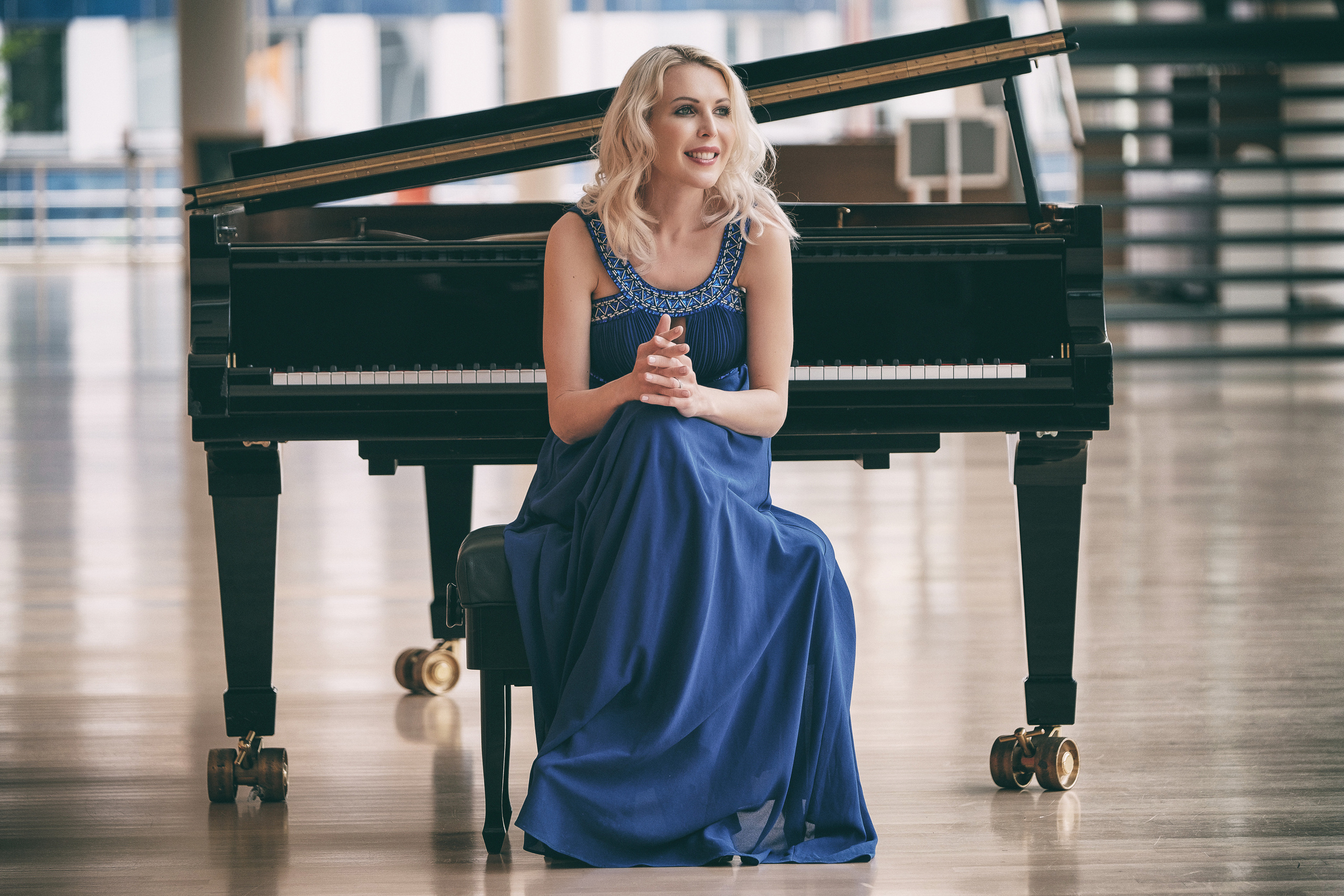 KATJA HUHN. Portrait photographer in Germany and all over Europe Mischa Blank