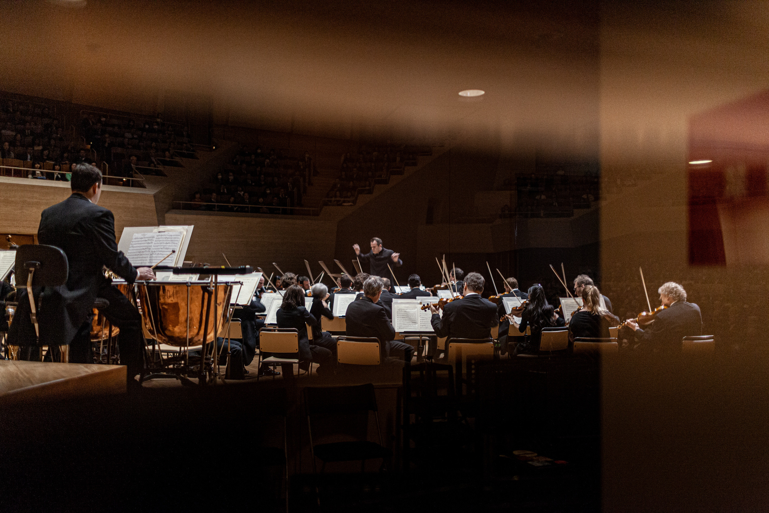 JAPAN TOURNE MIT SWR SYMPHONIEORCHESTER. Portrait photographer in Germany and all over Europe Mischa Blank