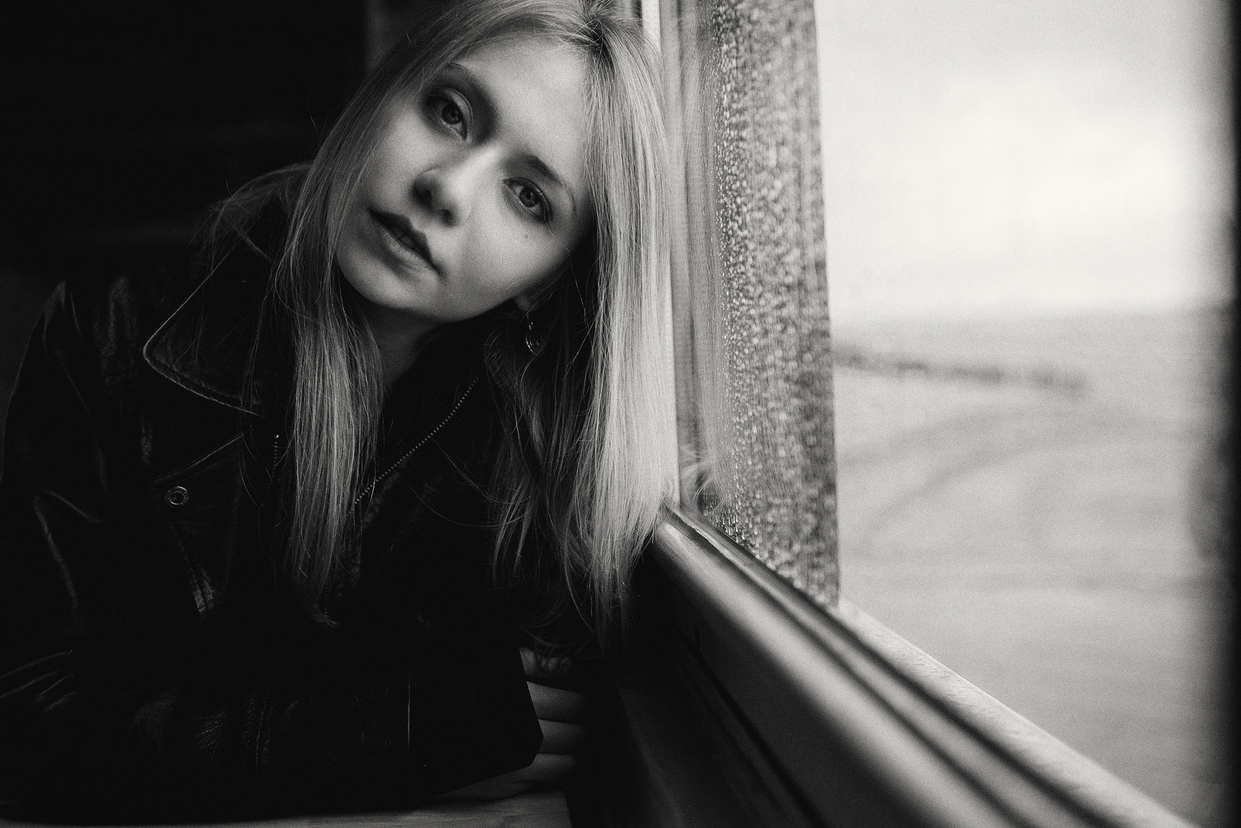 DIANA. Portrait photographer in Germany and all over Europe Mischa Blank