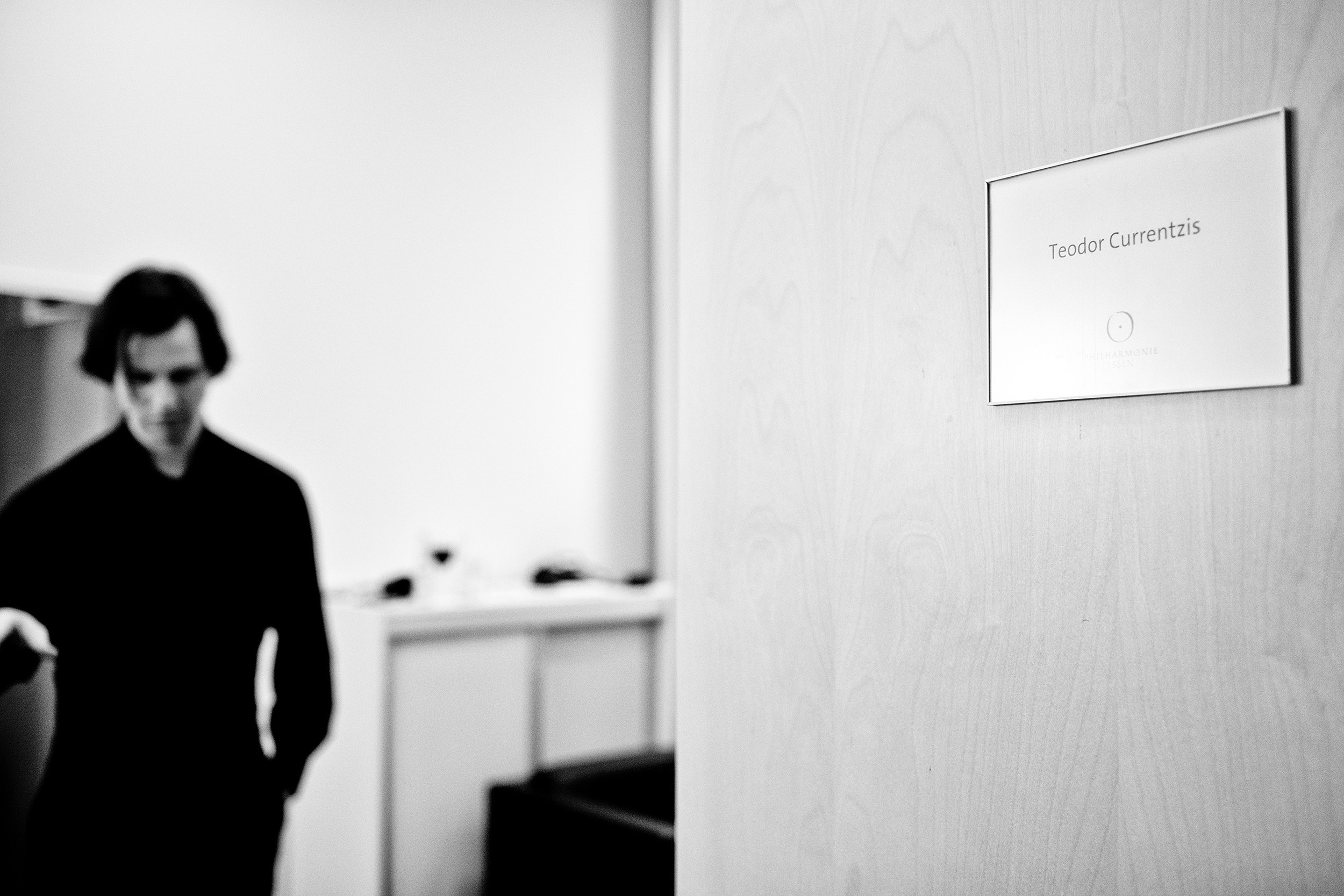 TEODOR CURRENTZIS. Portrait photographer in Germany and all over Europe Mischa Blank