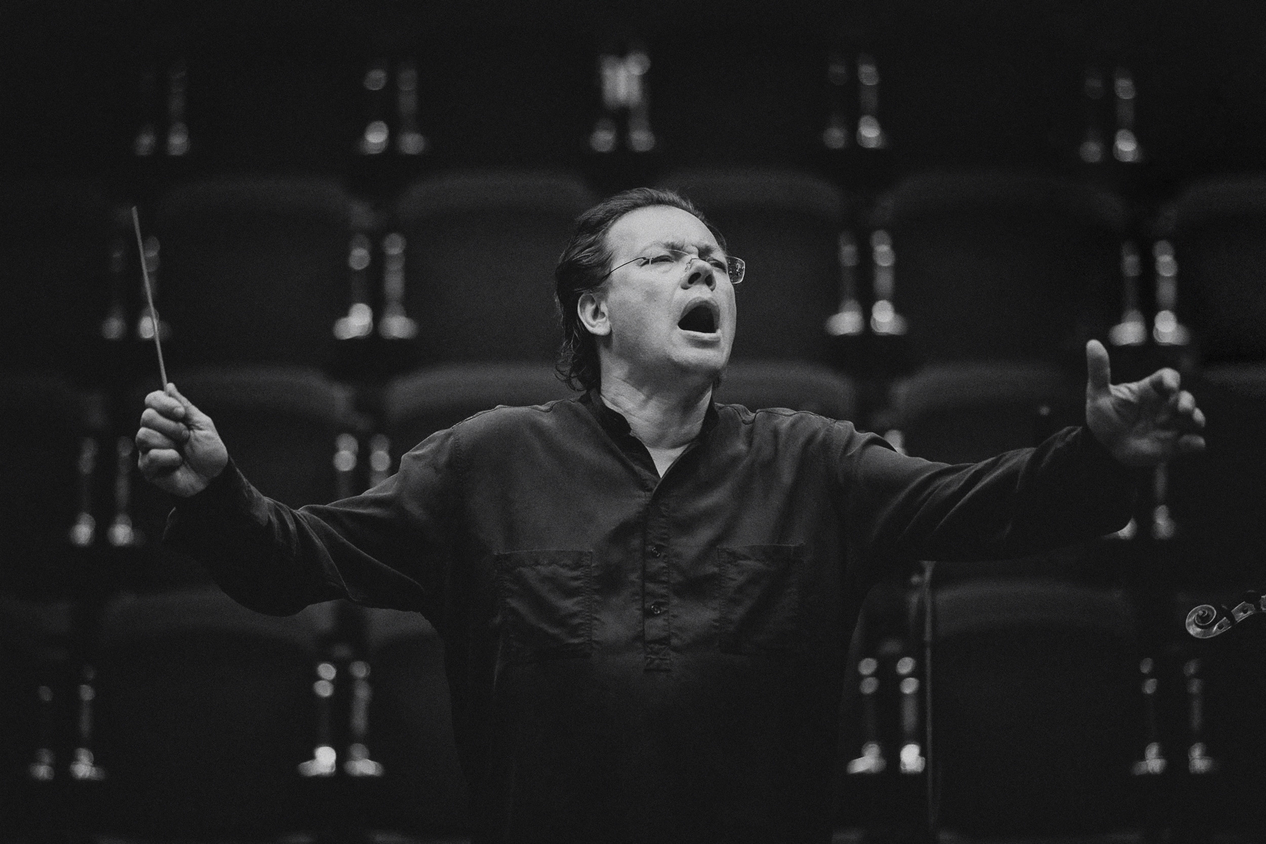 ALEXANDER VEDERNIKOV. Portrait photographer in Germany and all over Europe Mischa Blank