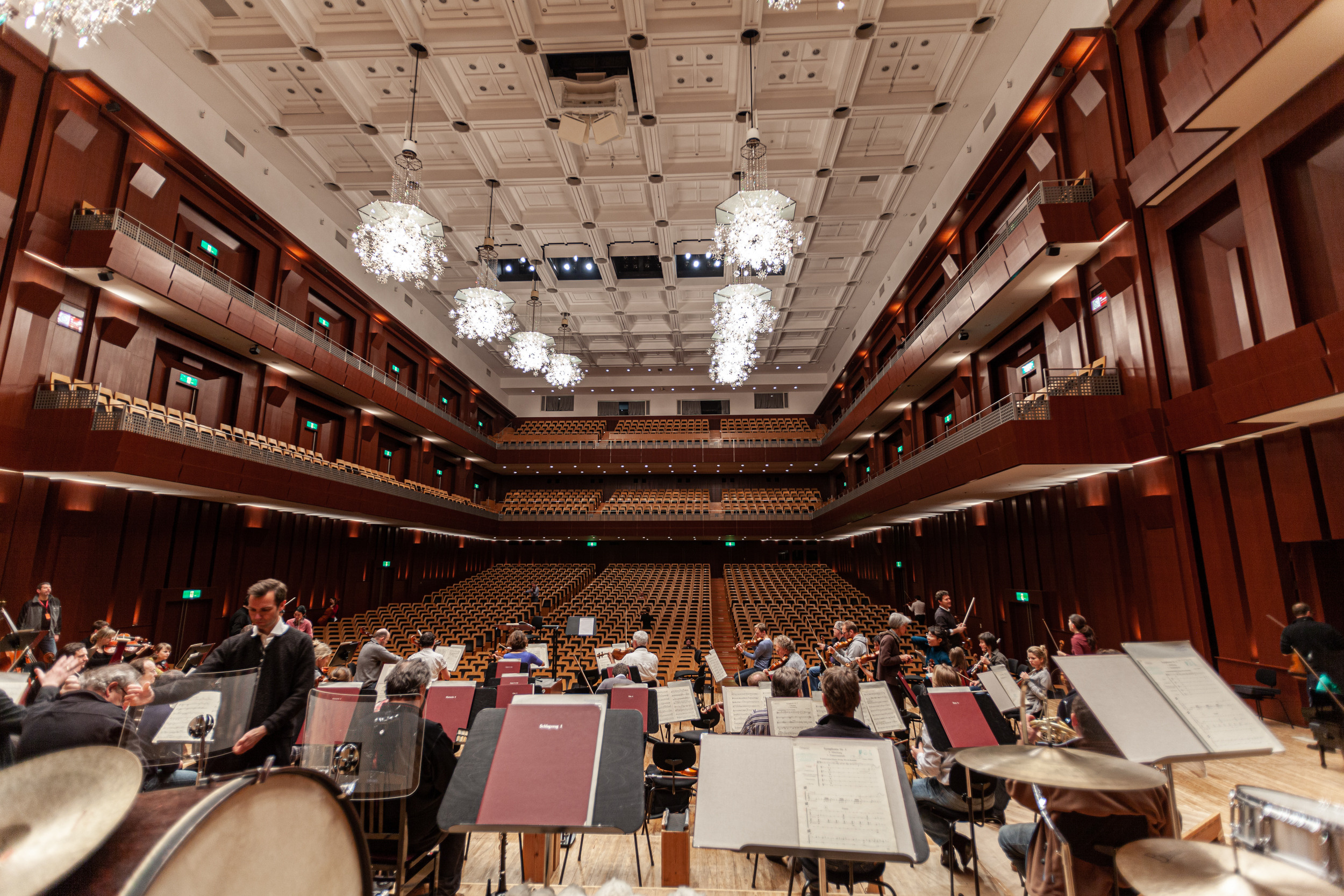 JAPAN TOURNE MIT SWR SYMPHONIEORCHESTER. Portrait photographer in Germany and all over Europe Mischa Blank