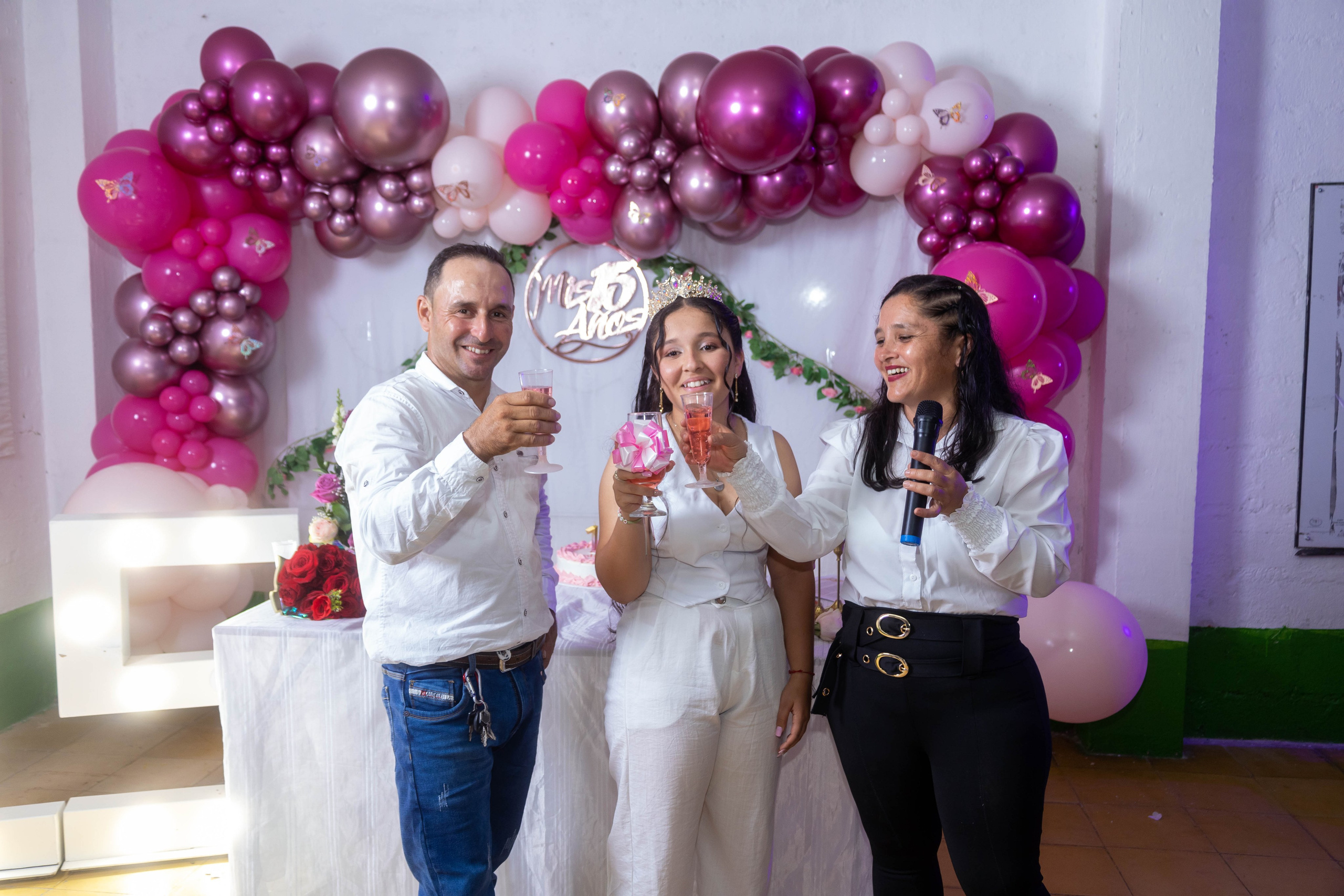 Cubrimiento Misa/Recepción. Fotografía profesional para su evento y marca personal